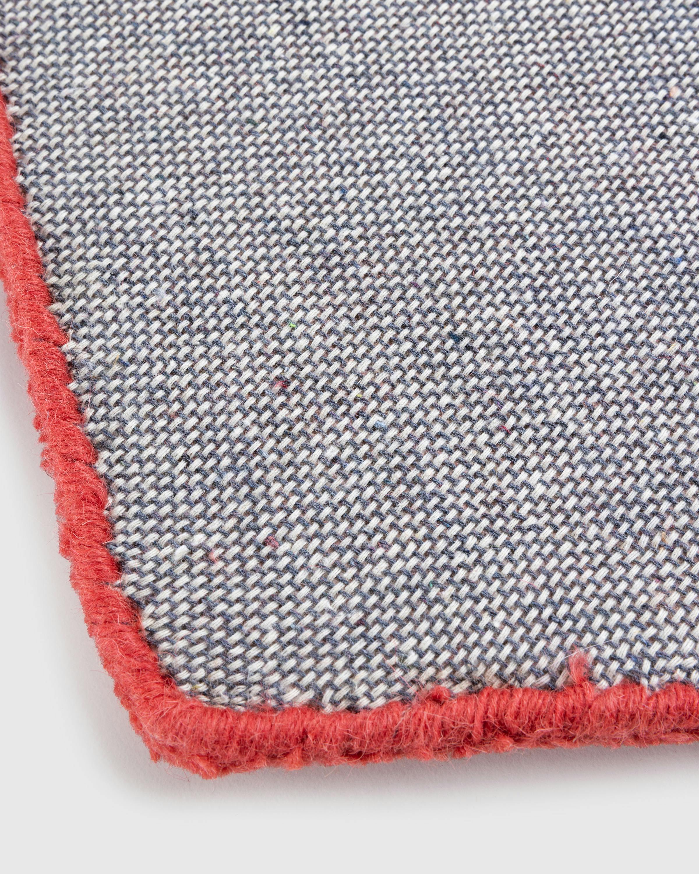 Human Made – Heart Rug Medium Red | Highsnobiety Shop