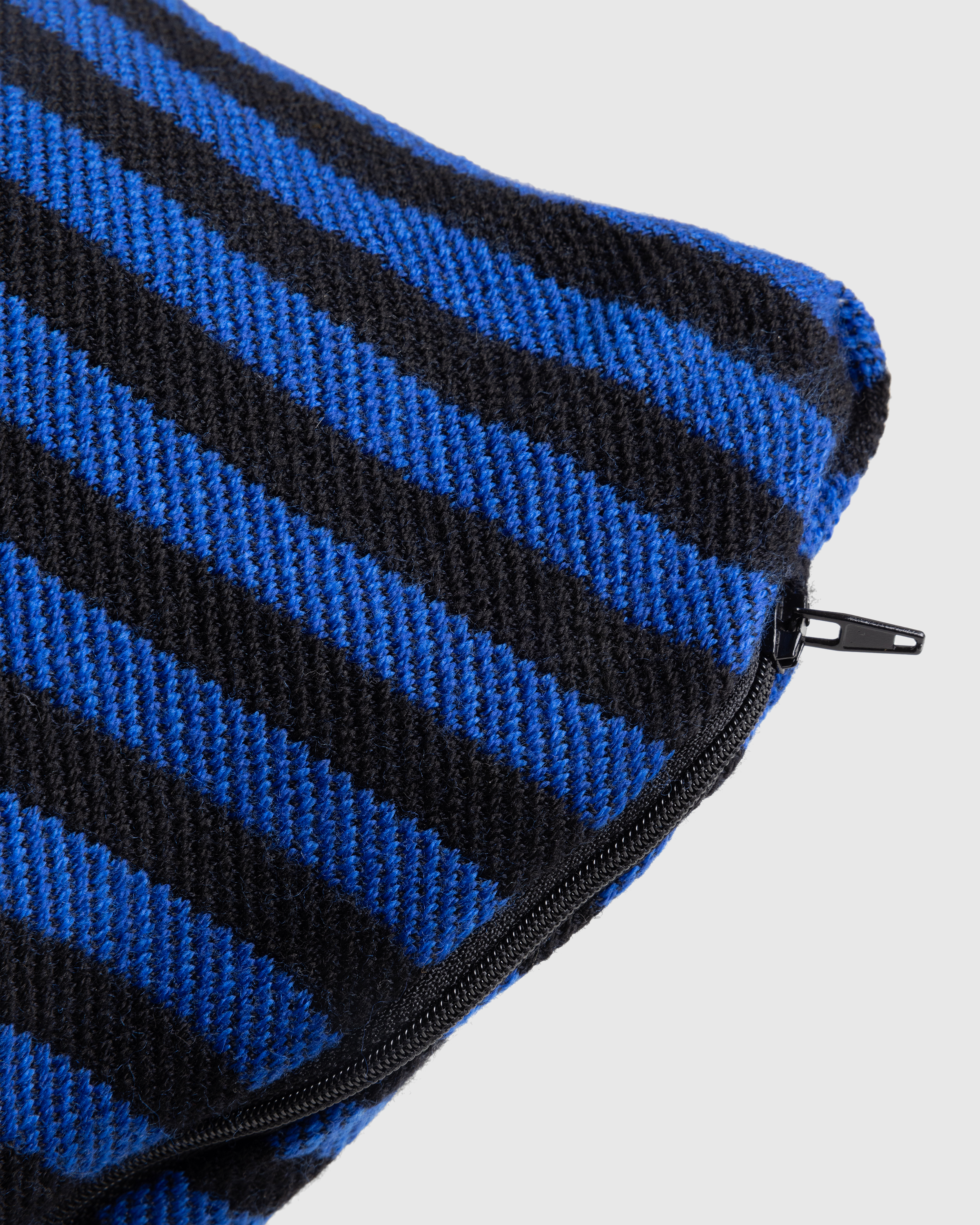 Inter x Highsnobiety – Cushion Black/Blue - Cushions - Black - Image 3