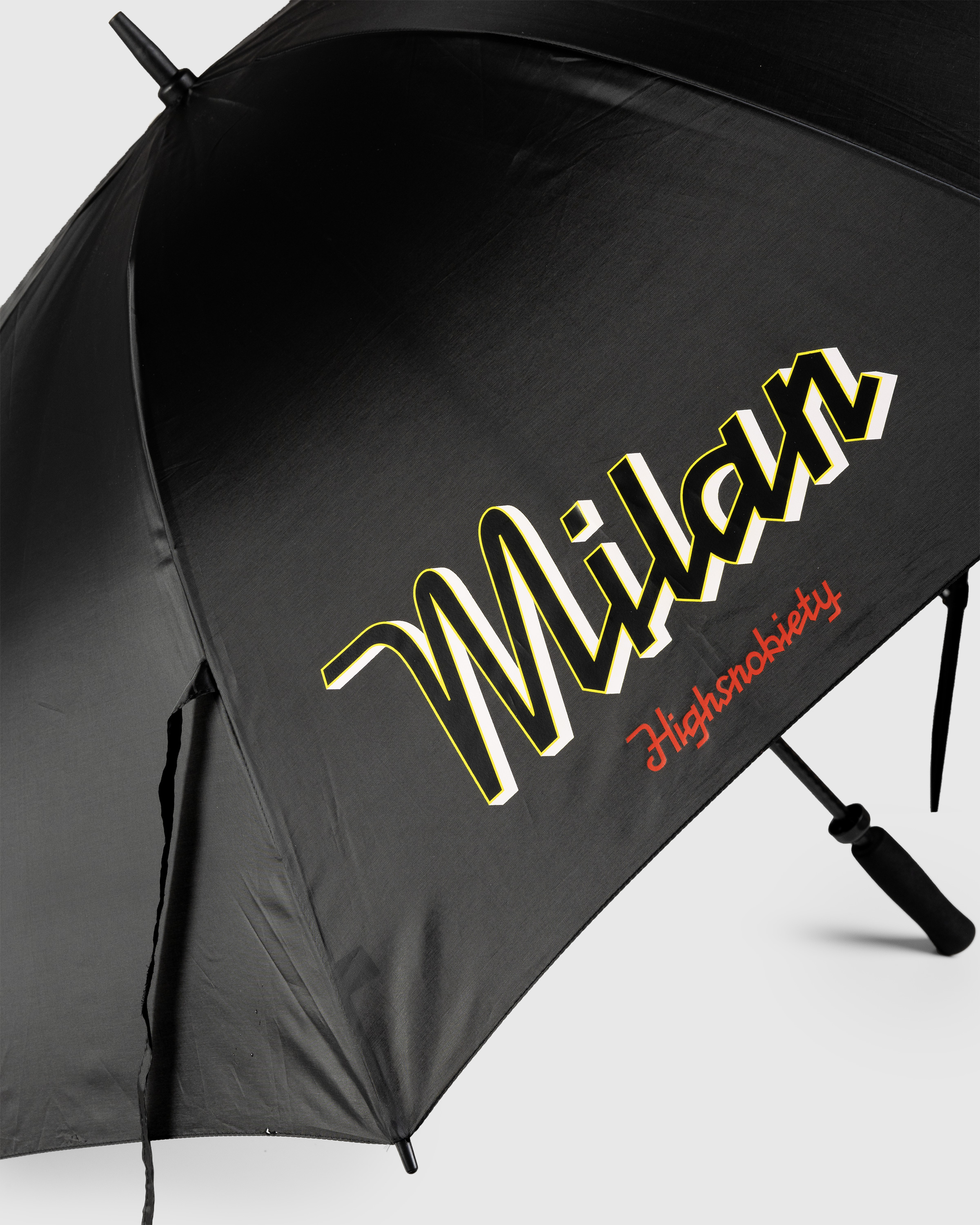 Highsnobiety – Not in Milan Umbrella - Umbrellas - Black - Image 2