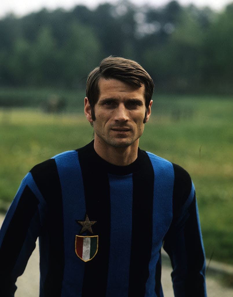 Facchetti in Inter kit