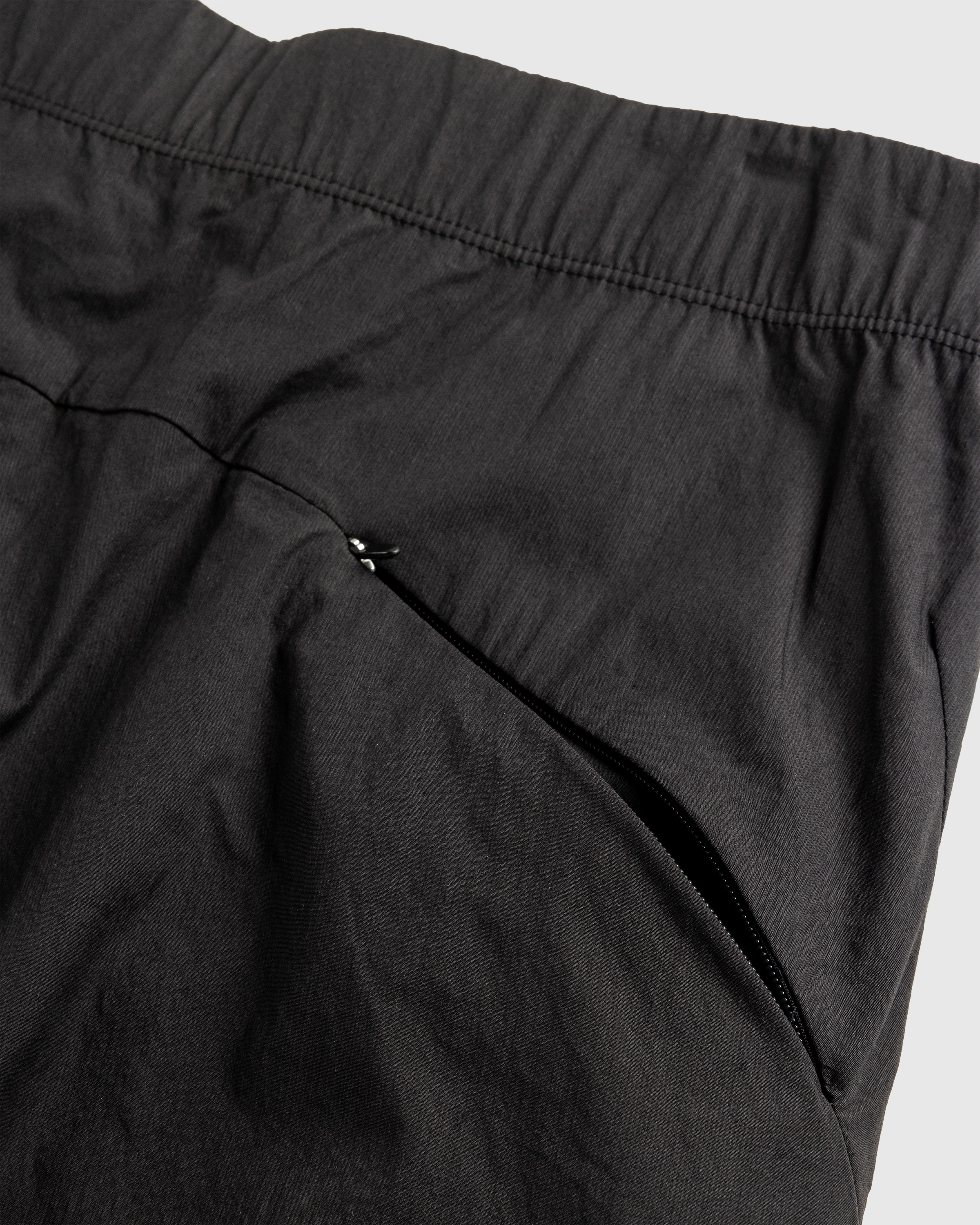 Post Archive Faction (PAF) – 6.0 Technical Pants Center Black - Trousers - Black - Image 6