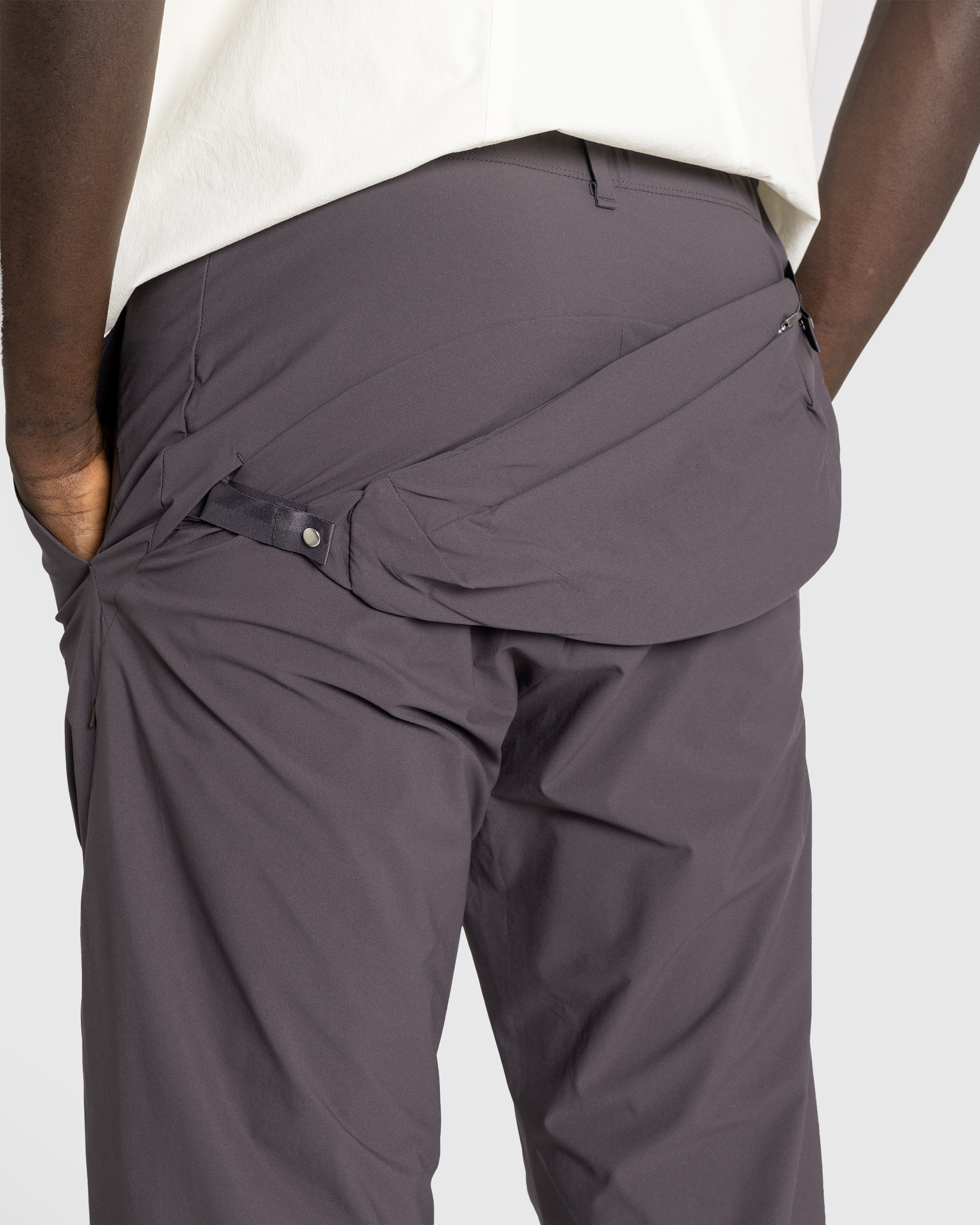 Post Archive Faction (PAF) – 6.0 Technical Pants Right Brown - Trousers - Brown - Image 5