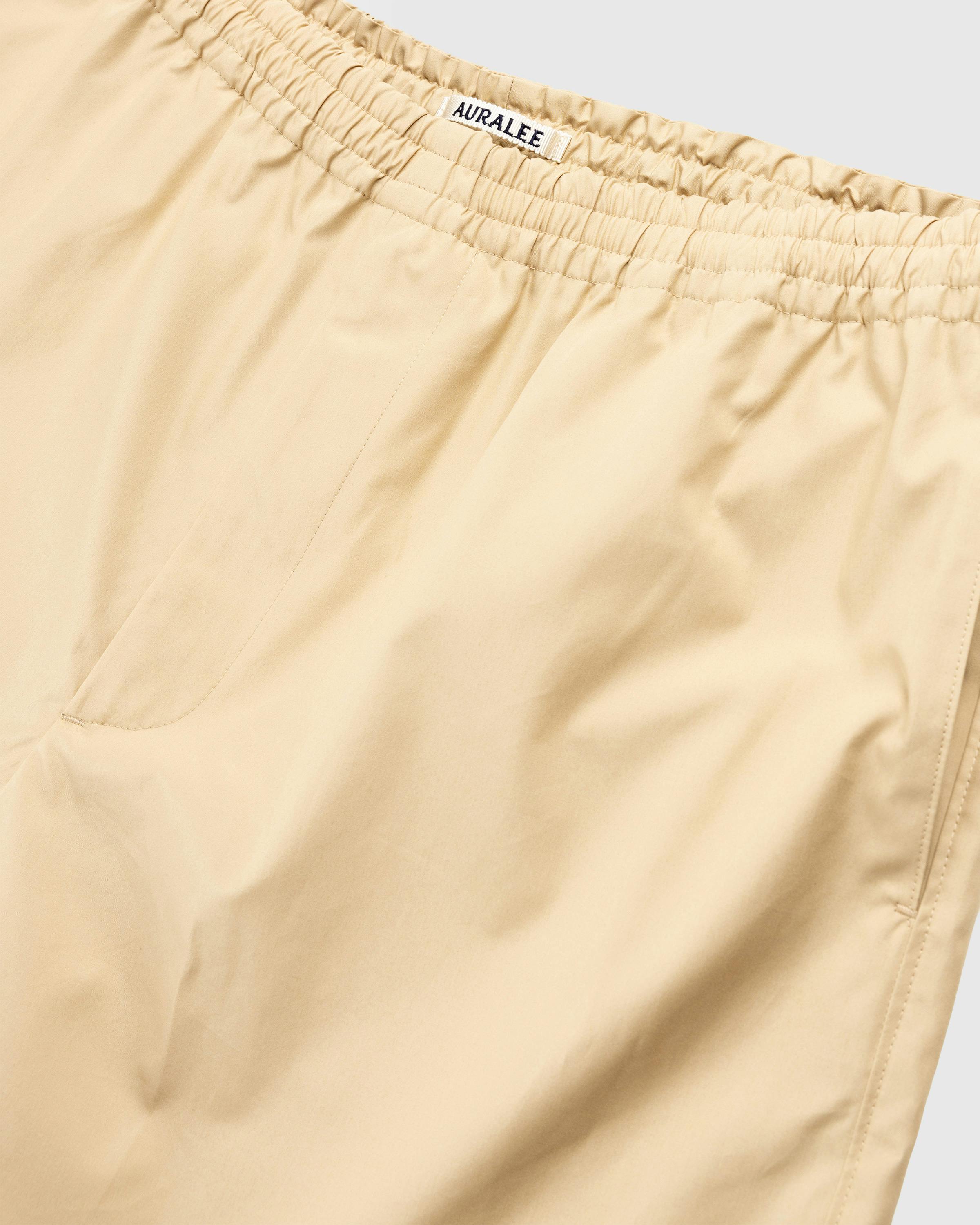 Auralee – High Count Finx Ox Shorts Beige - Shorts - Beige - Image 5