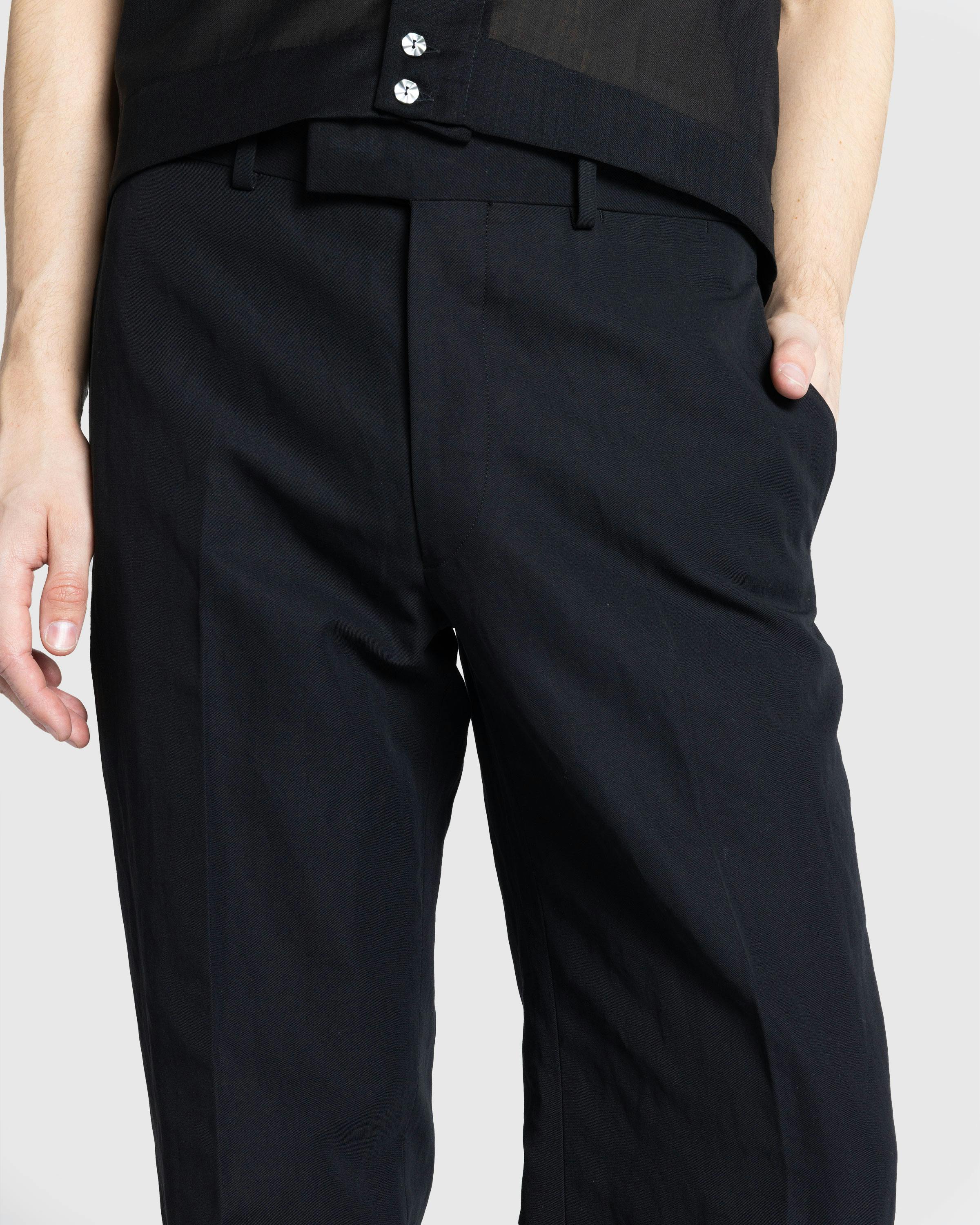 Auralee – Hard Twist Finx Linen Chino Slacks Black - Pants - Black - Image 5