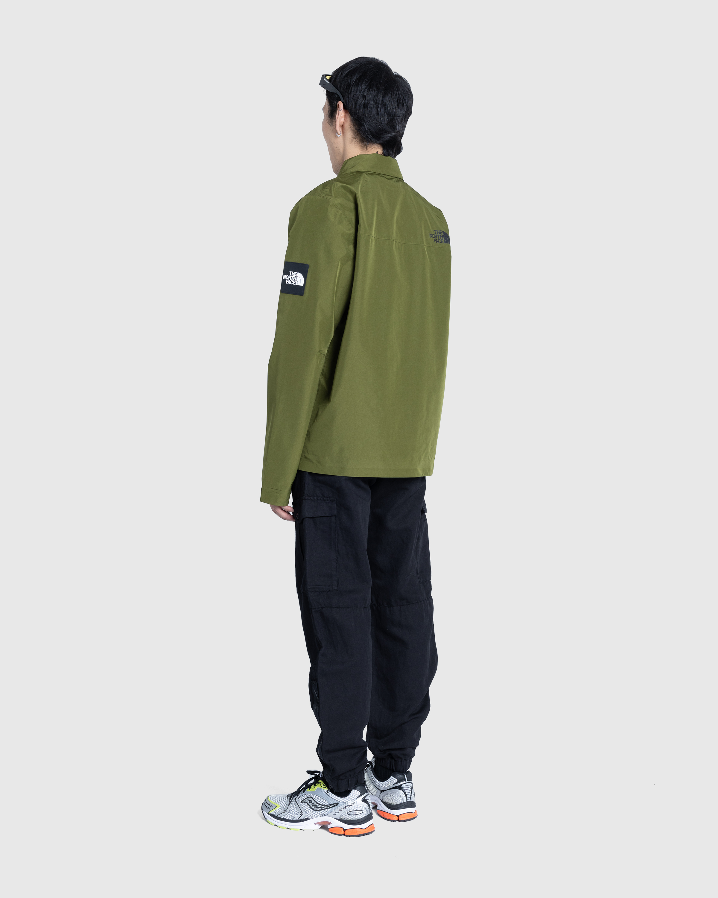 The North Face – Amos Tech Overshirt Forest Olive - Overshirt - Green - Image 4