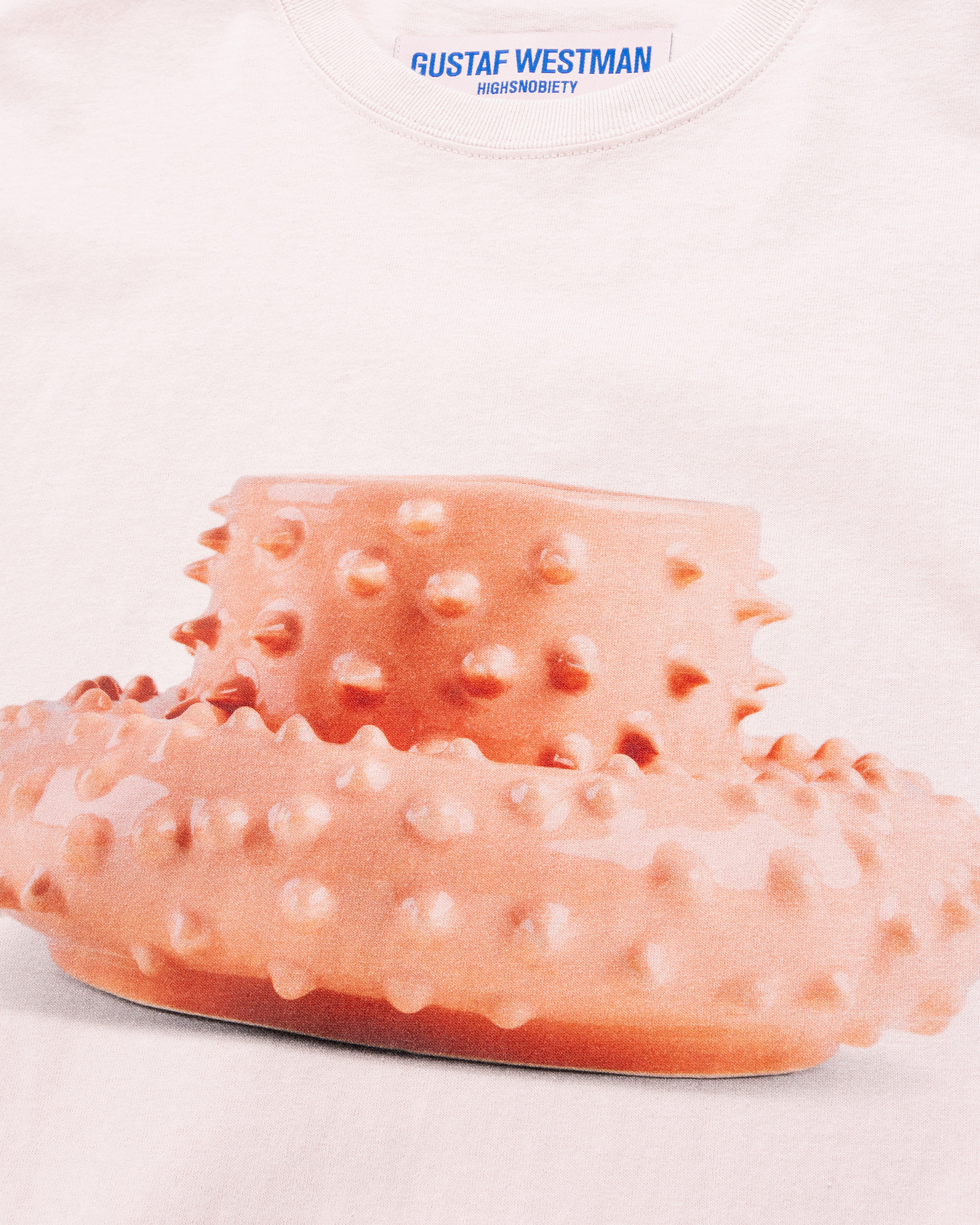 Highsnobiety x Gustaf Westman – Spiky Cup and Saucer T-Shirt Pink  - T-Shirts - Pink - Image 9