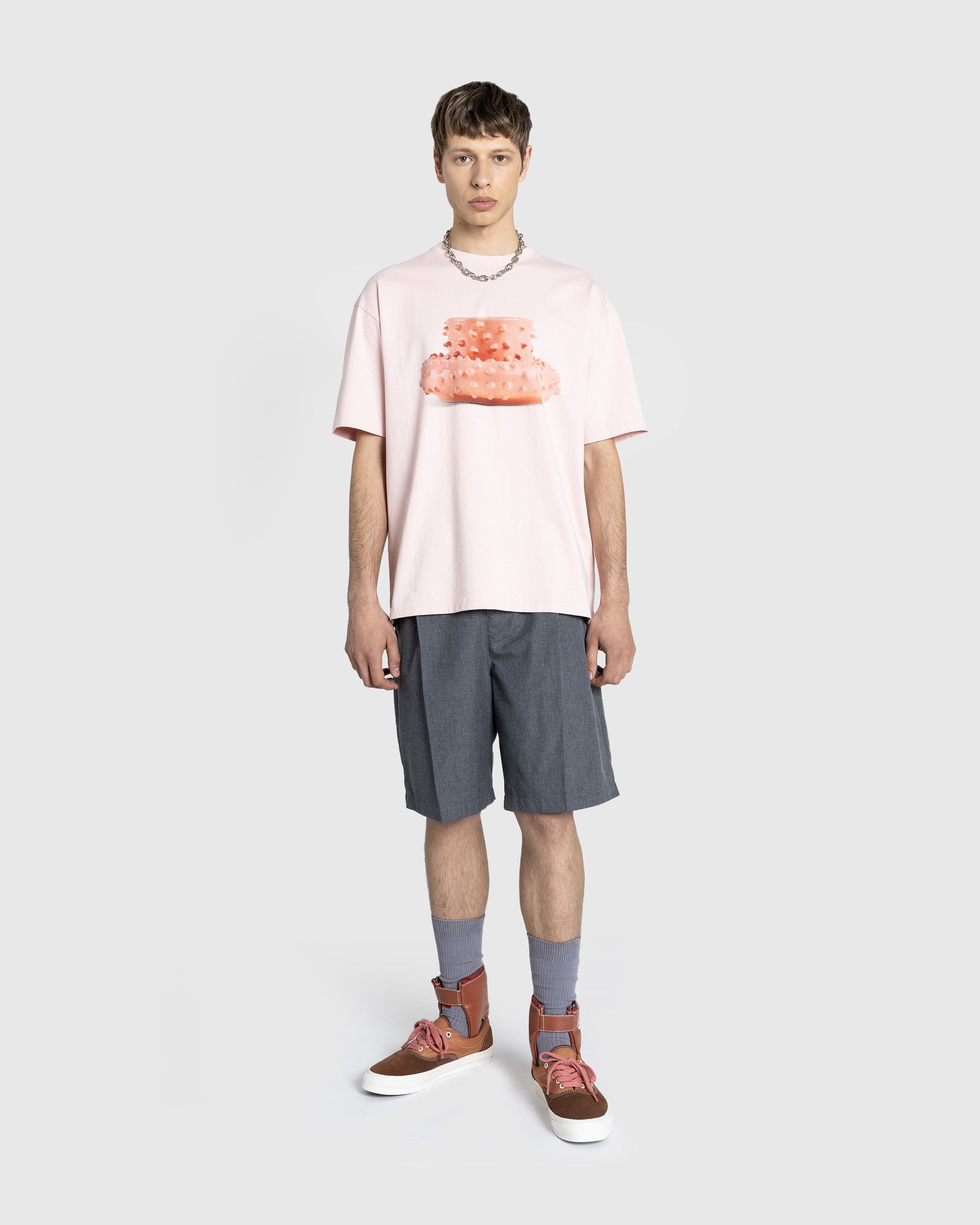Highsnobiety x Gustaf Westman – Spiky Cup and Saucer T-Shirt Pink  - T-Shirts - Pink - Image 3