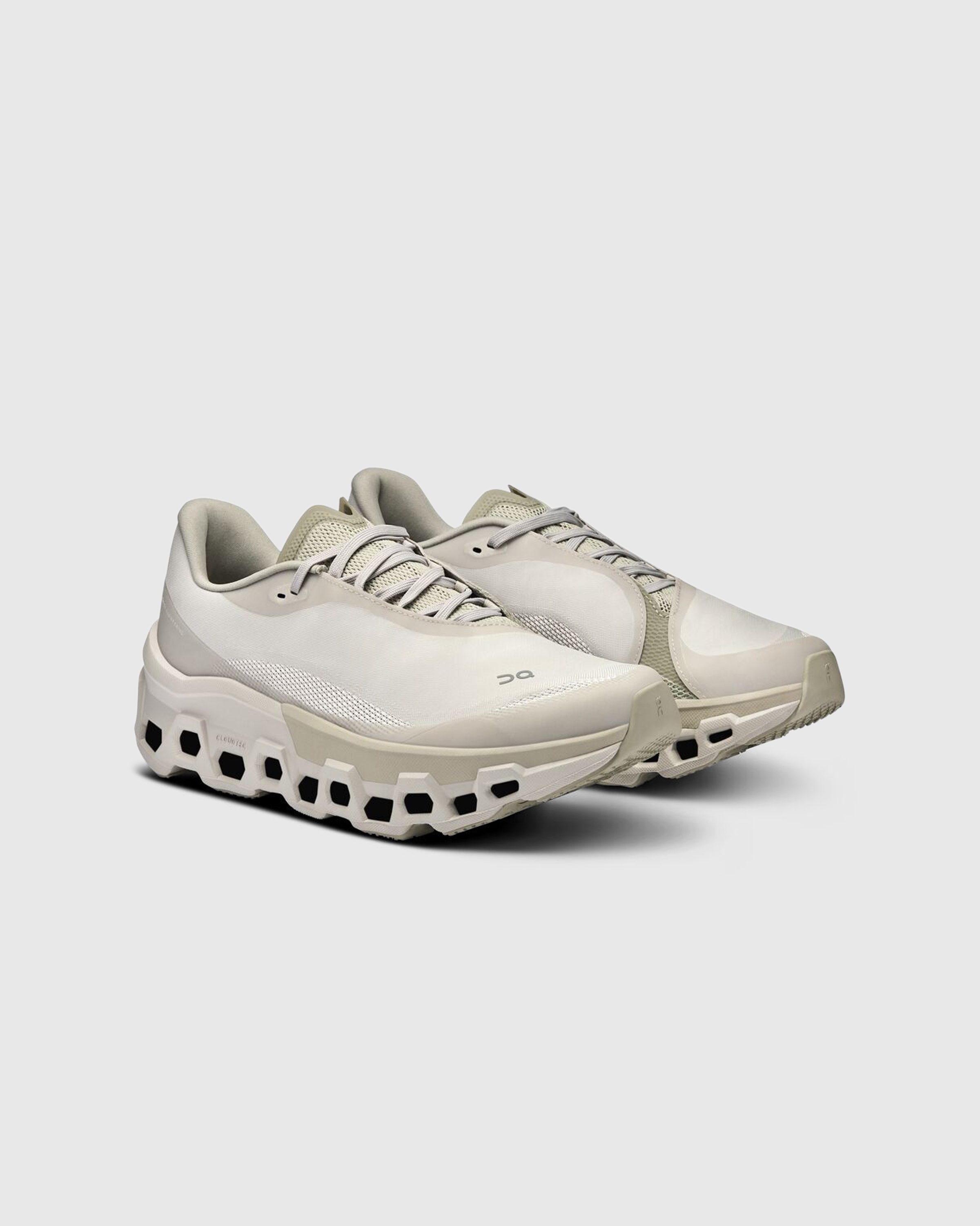 On x Post Archive Faction (PAF) – Cloudmonster 2 PAF Moondust/Chalk - Sneakers - Grey - Image 3