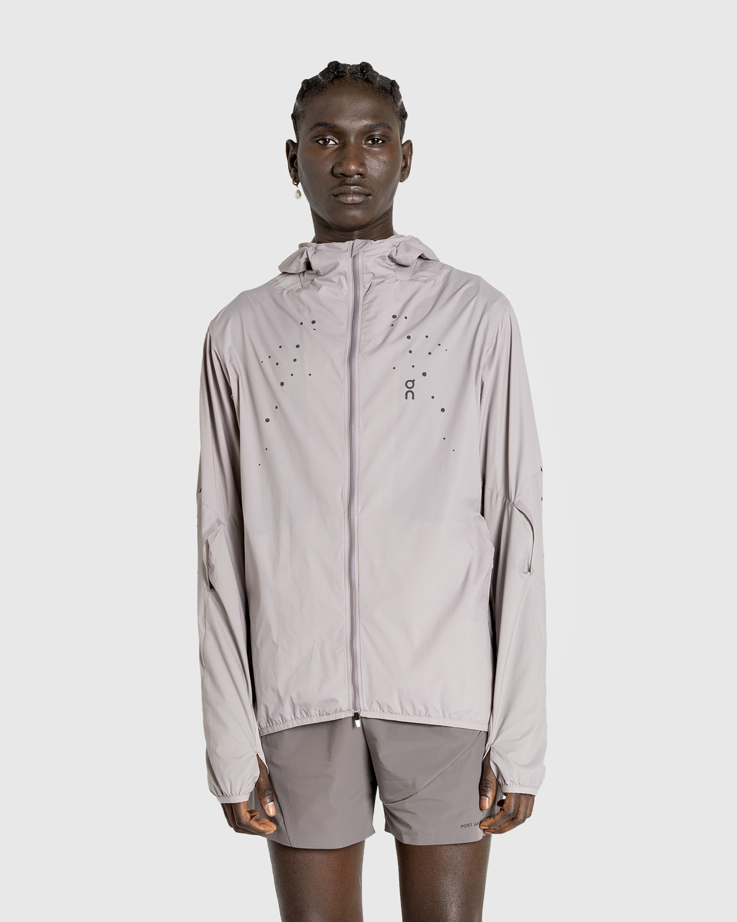 On x Post Archive Faction (PAF) – Running Jacket Zinc - Outerwear - Grey - Image 2