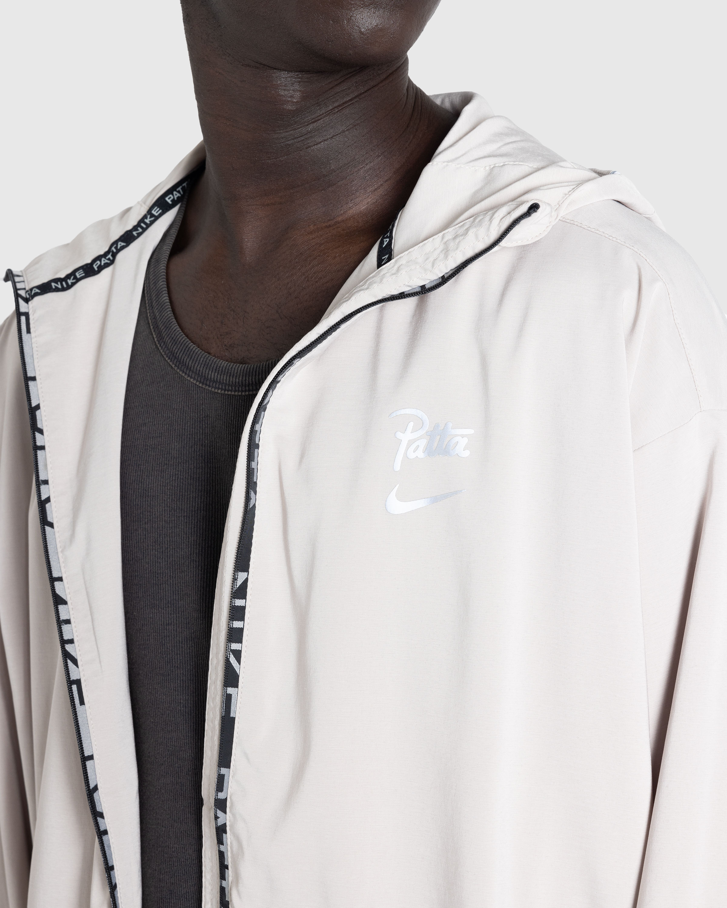 Nike x Patta – Men's Full-Zip Jacket Sanddrift/Cream II - Jackets - White - Image 5