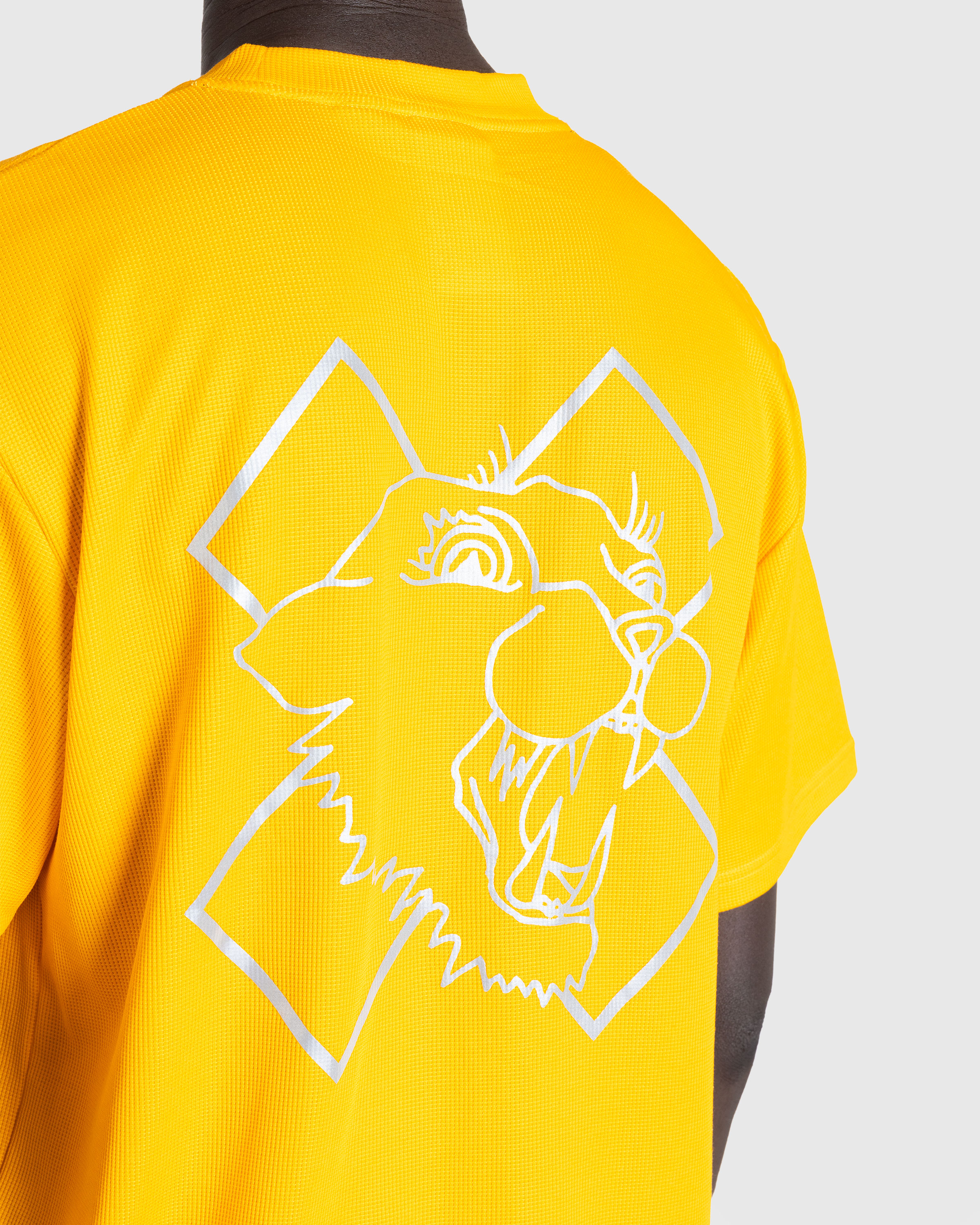 Nike x Patta – Running Team T-Shirt Sundial - T-Shirts - Yellow - Image 5