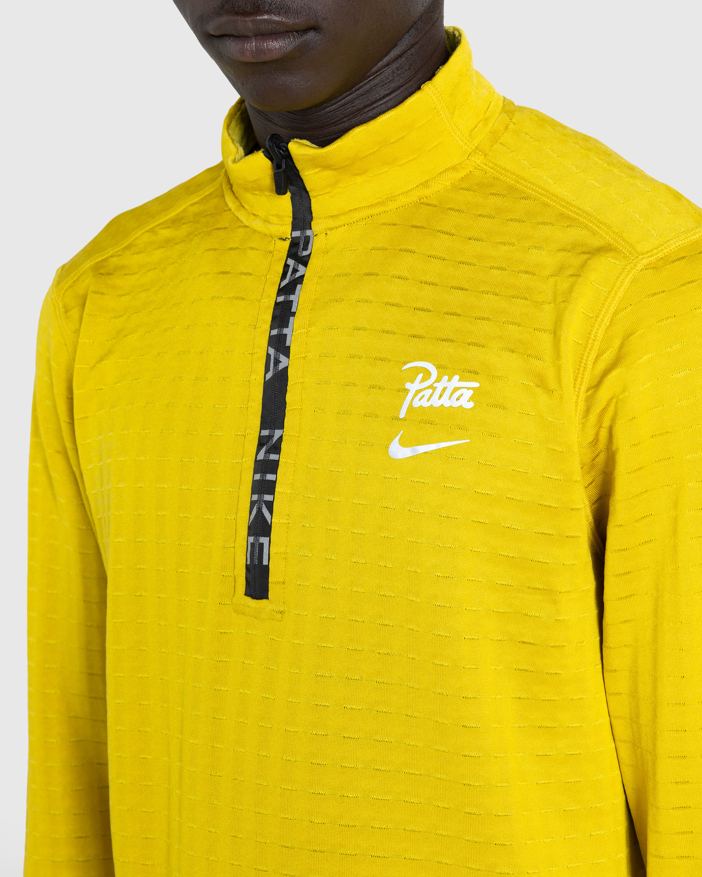 Nike x Patta – Half-Zip Long-Sleeve Top Saffron Quartz - Zip-Ups - Green - Image 5