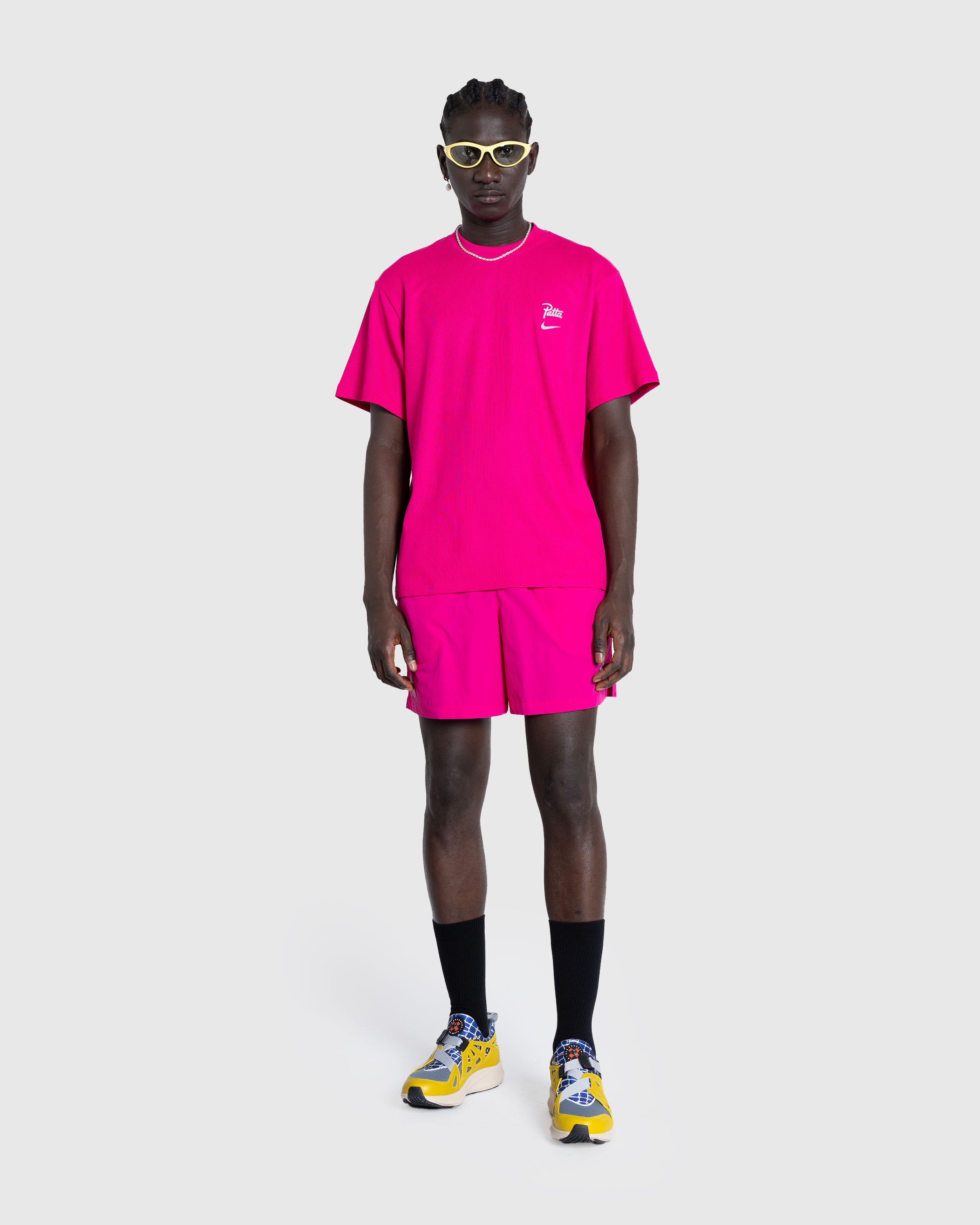 Nike x Patta – Running Team T-Shirt Fireberry - T-Shirts - Red - Image 3