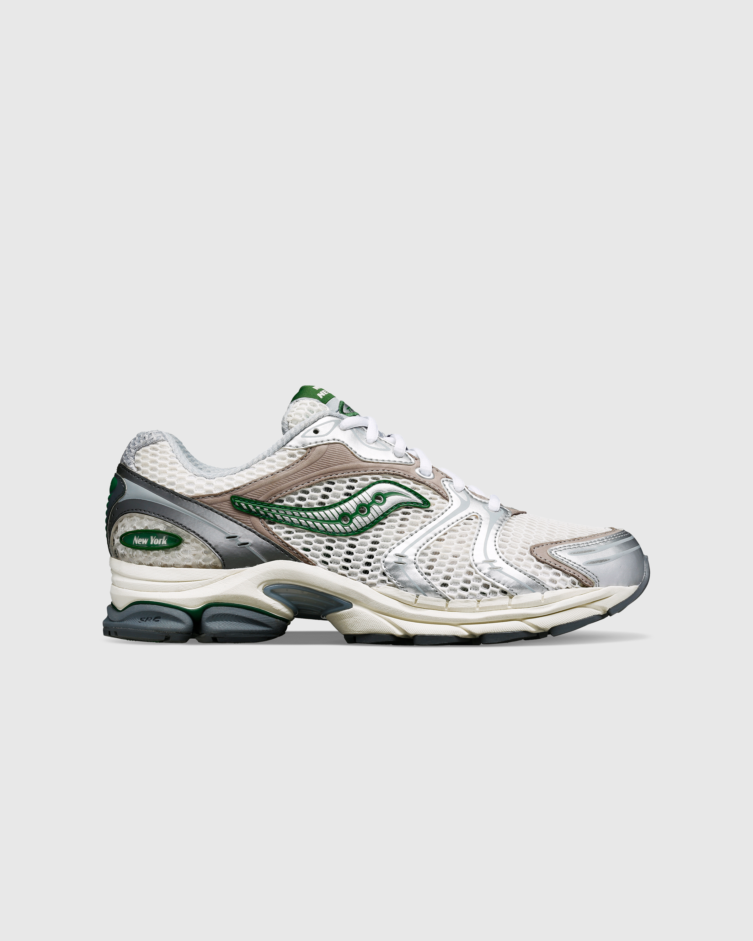 Saucony x Minted – ProGrid Triumph 4 Cream/Green - Low Top Sneakers - Beige - Image 1