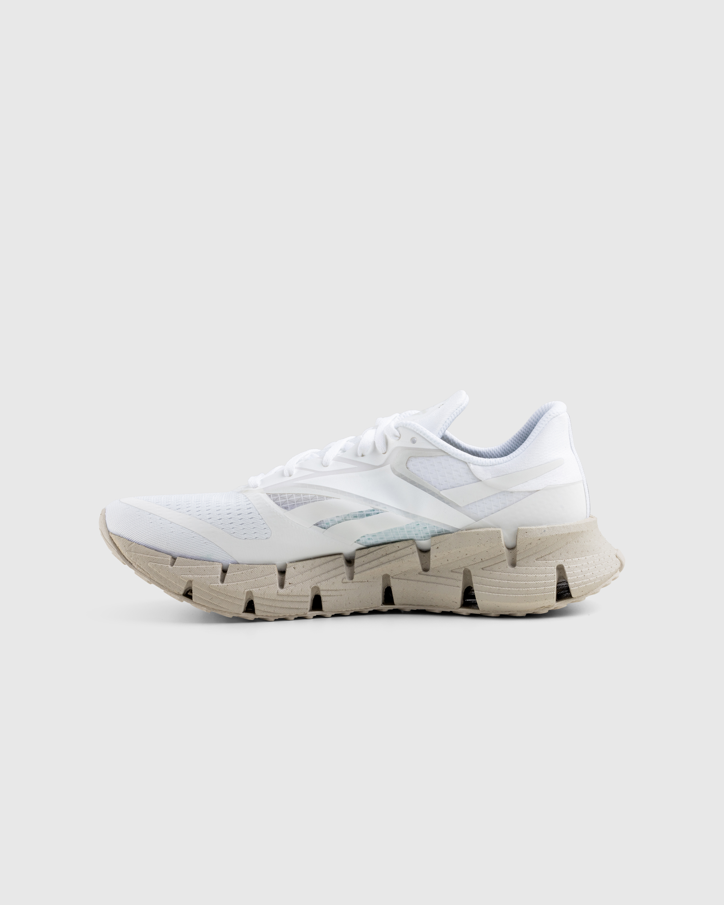 Reebok – FloatZig White - Low Top Sneakers - White - Image 2