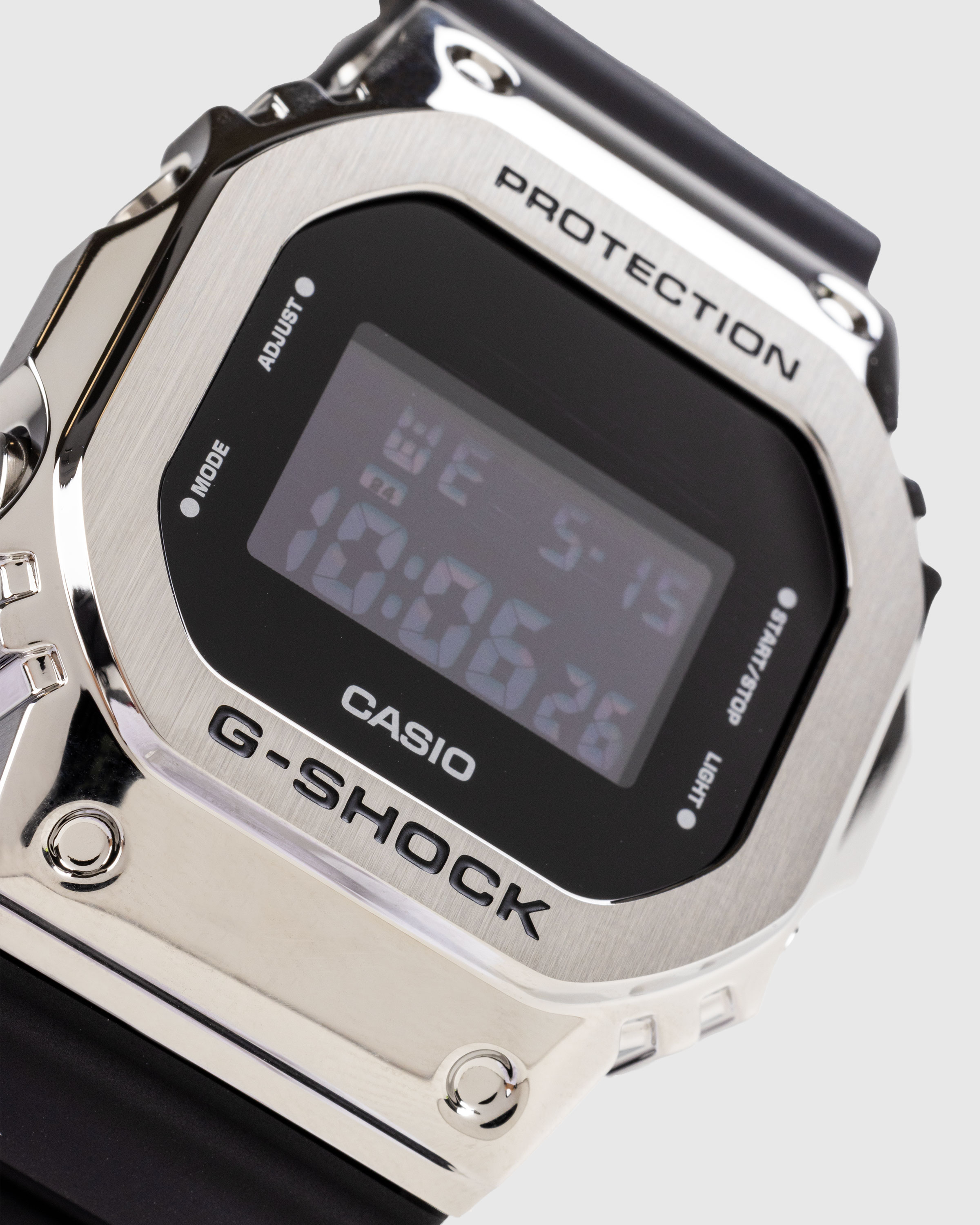 Casio G-Shock – GM-5600U-1ER The Origin Silver/Black - Quartz - Black - Image 3