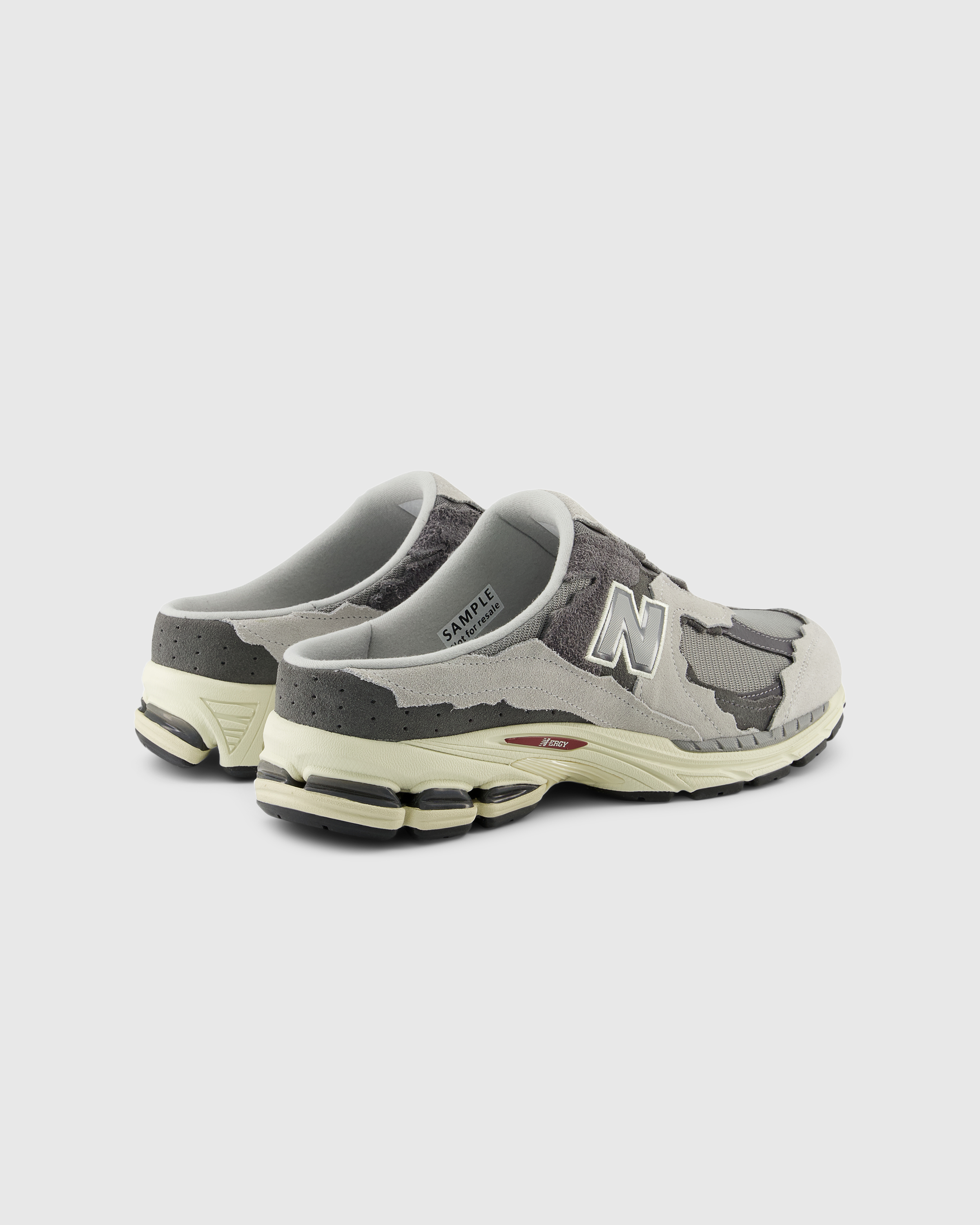 New Balance – M2002NA Raincloud - Sneakers - Grey - Image 4