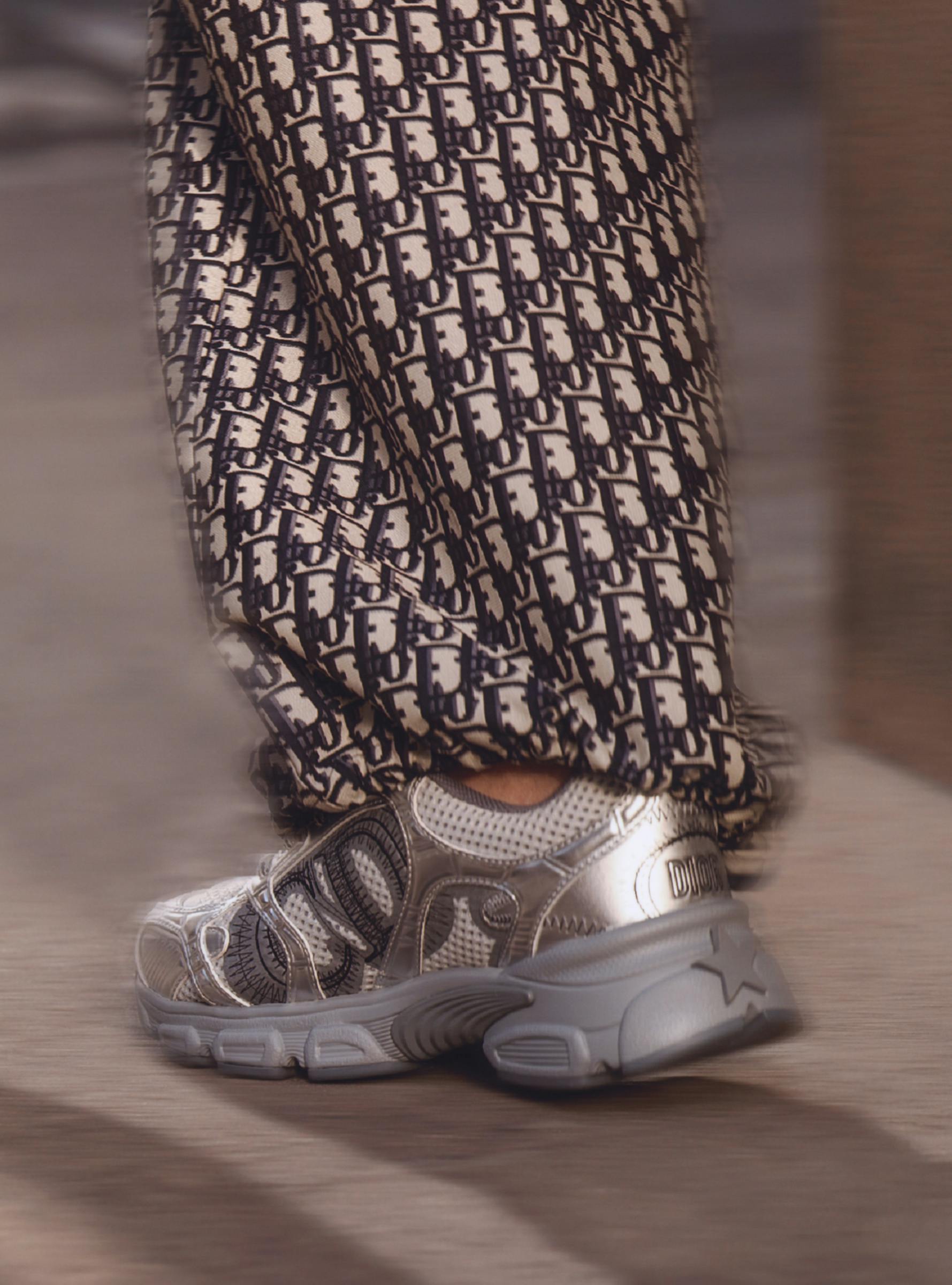 dior chrono sneakers 2024