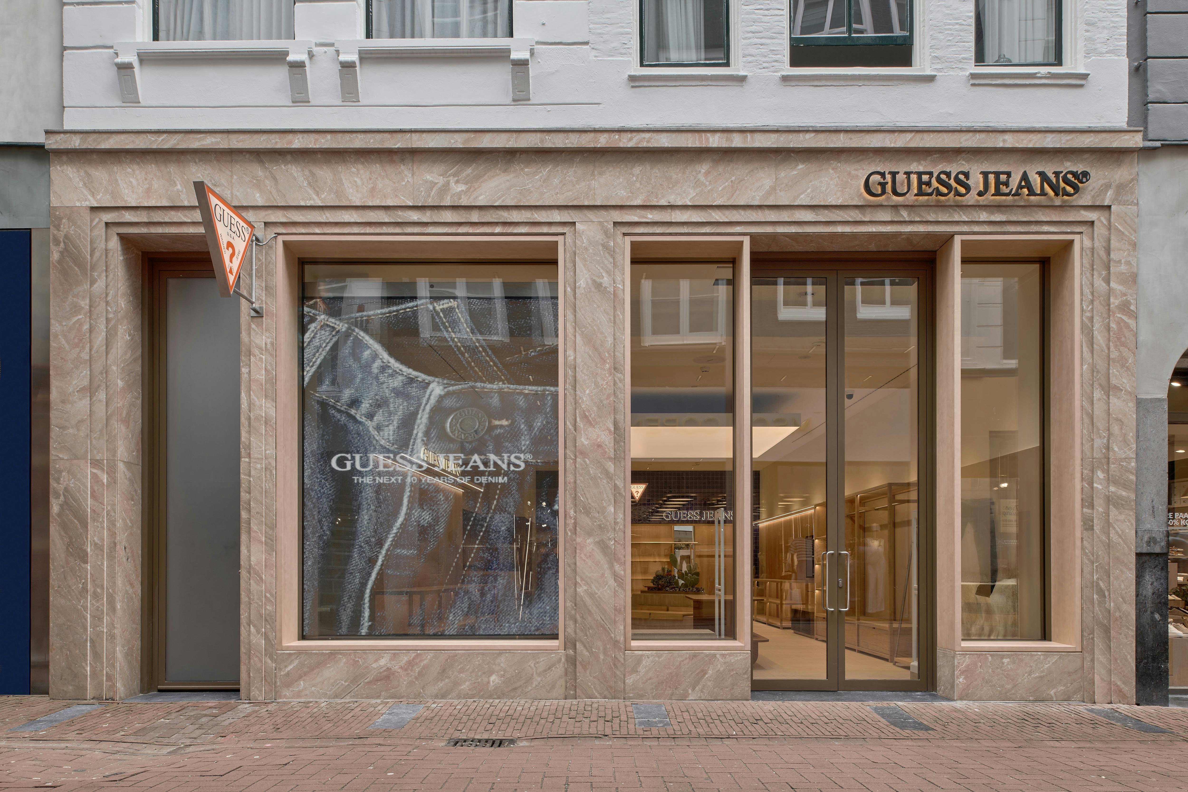 GUESS JEANS takes Amsterdam
