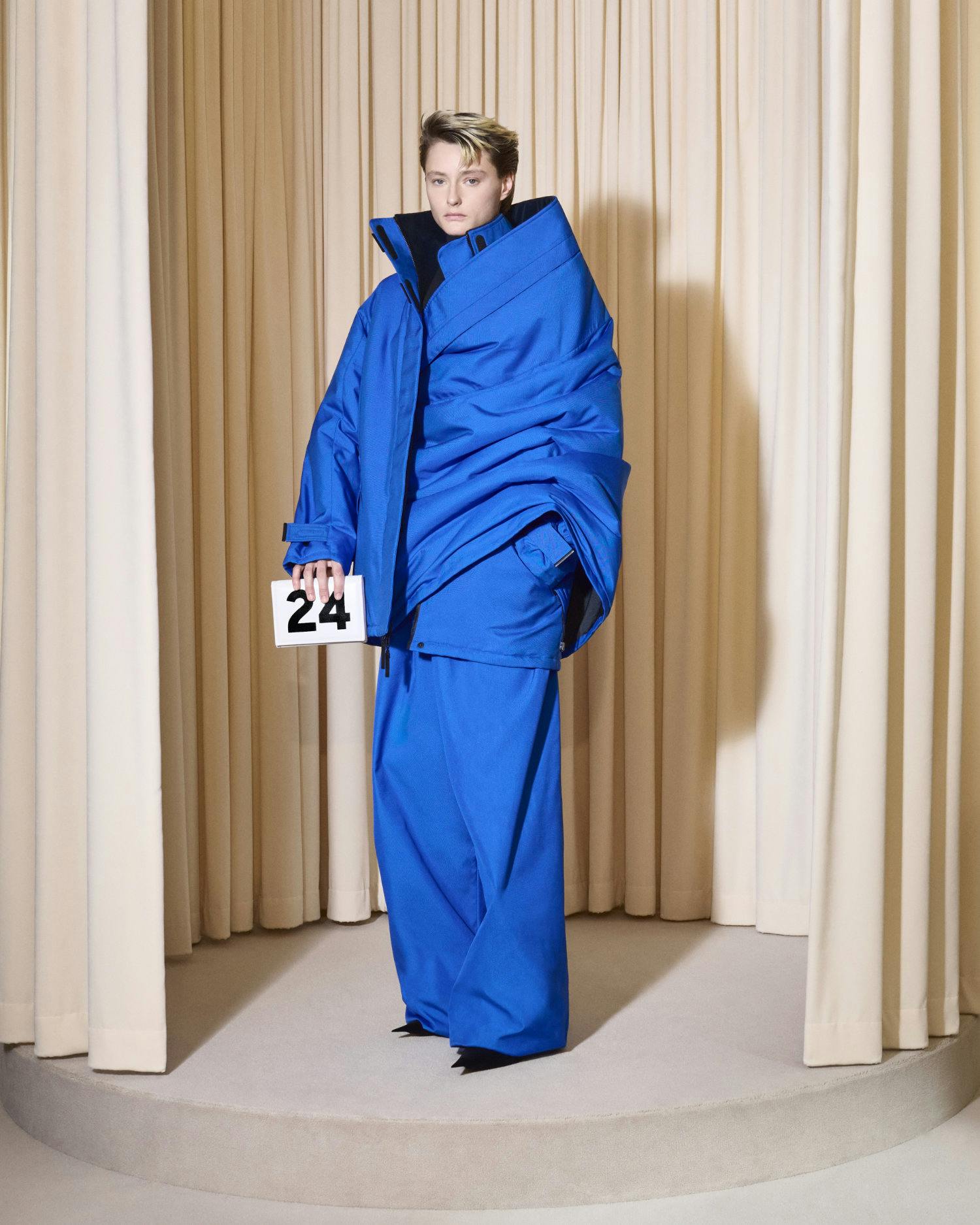 balenciaga couture 2024