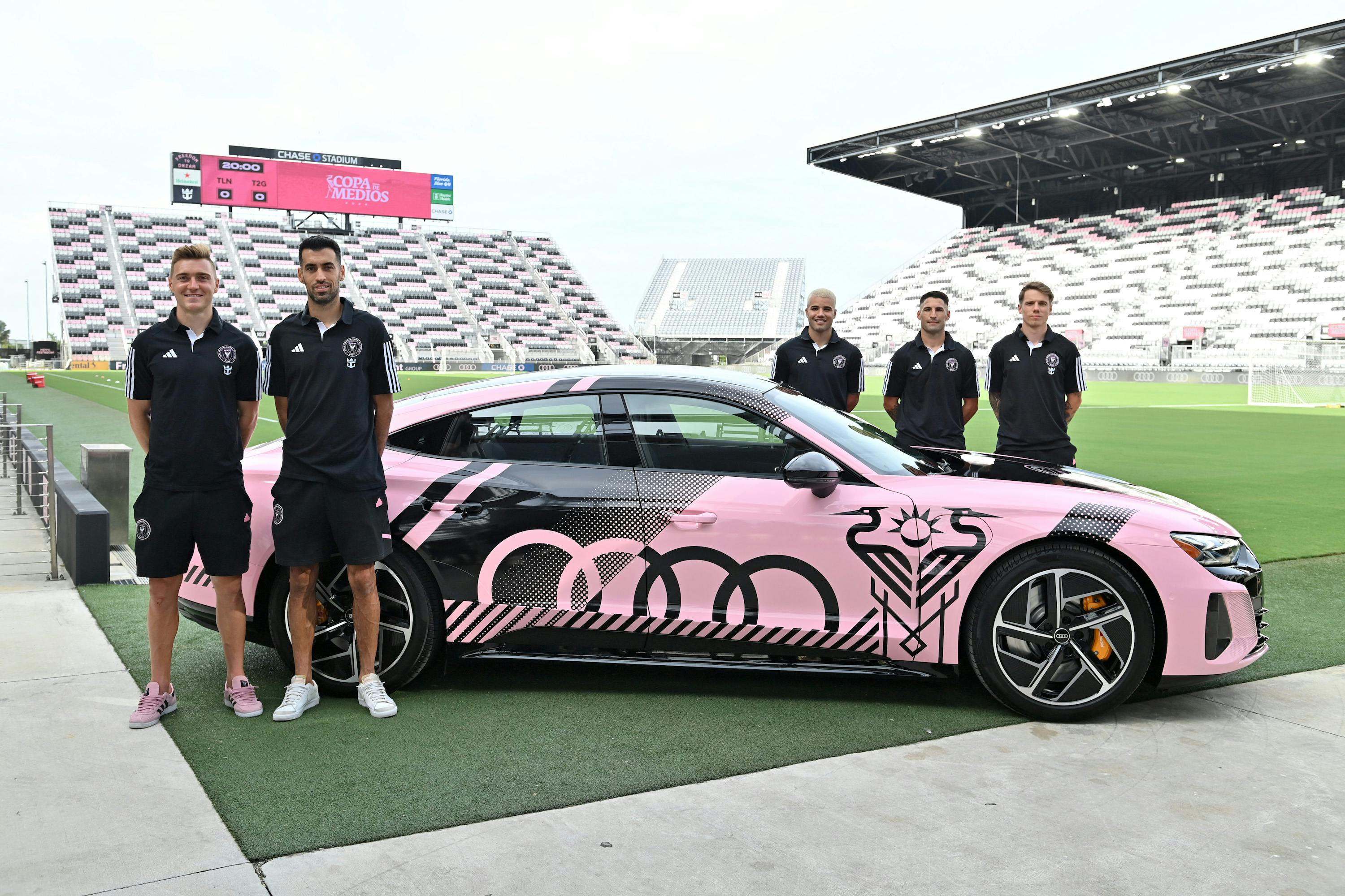 Pink Audi with black detailing