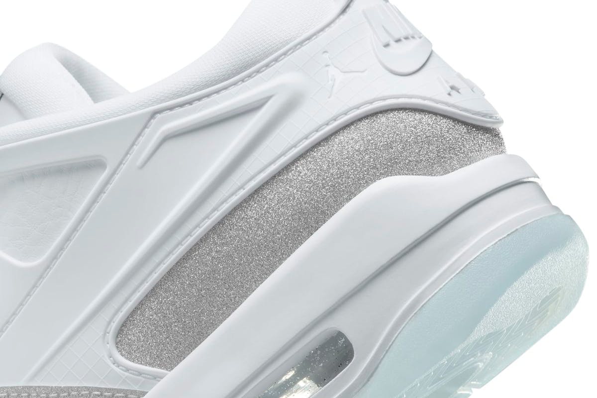 air jordan 4 rm sneakers white silver 2024