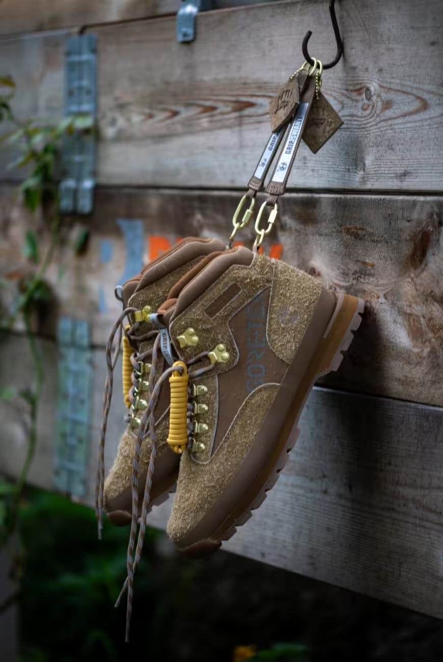 GRIP SWANY Timberland GORE-TEX 28センチ Timberland's GORE-TEX EuroHiker Is Now Equipped With Hooks