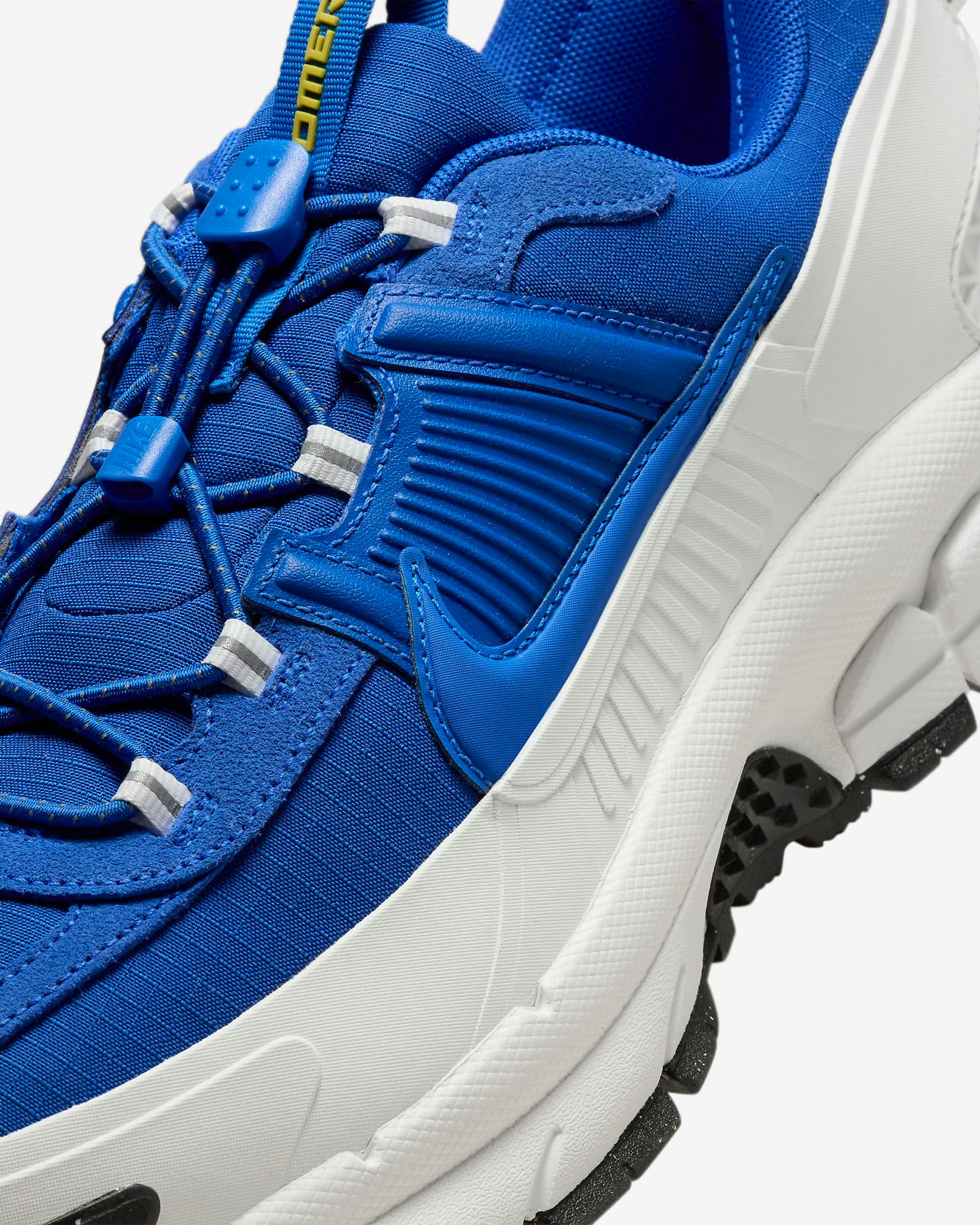 Nike Zoom Vomero Sneaker News Release Gorpcore Streetwear Fashion Swoosh Shop Dad Shoe