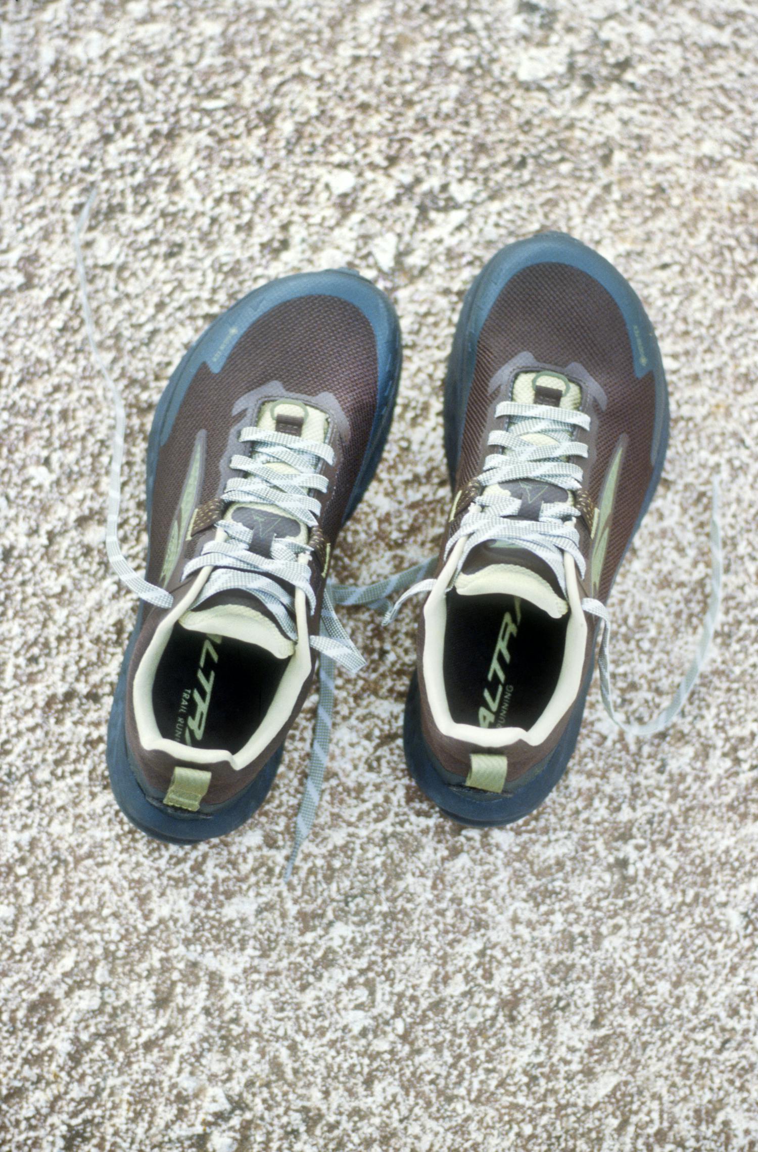 ROA Altra Running Shoes collaboration Sneaker News Drop Gorp Core Outdoor Trekking Trail Alpine Jogging