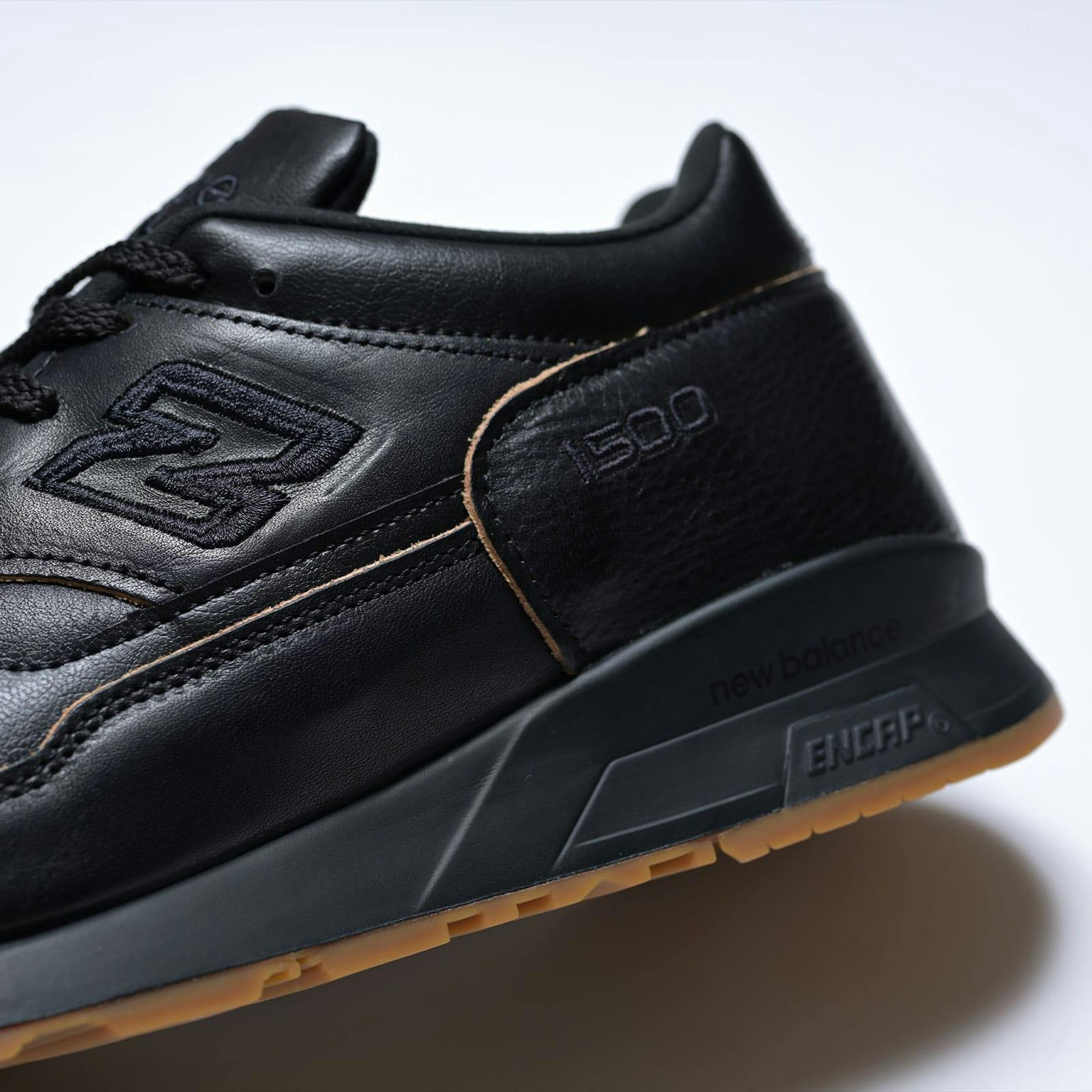 スニーカー New Balance Made in UK 1500 Biscuit Edge Leather Black Unisex Made in UK 1500- Biscuit edge leather Shoes - New Balance