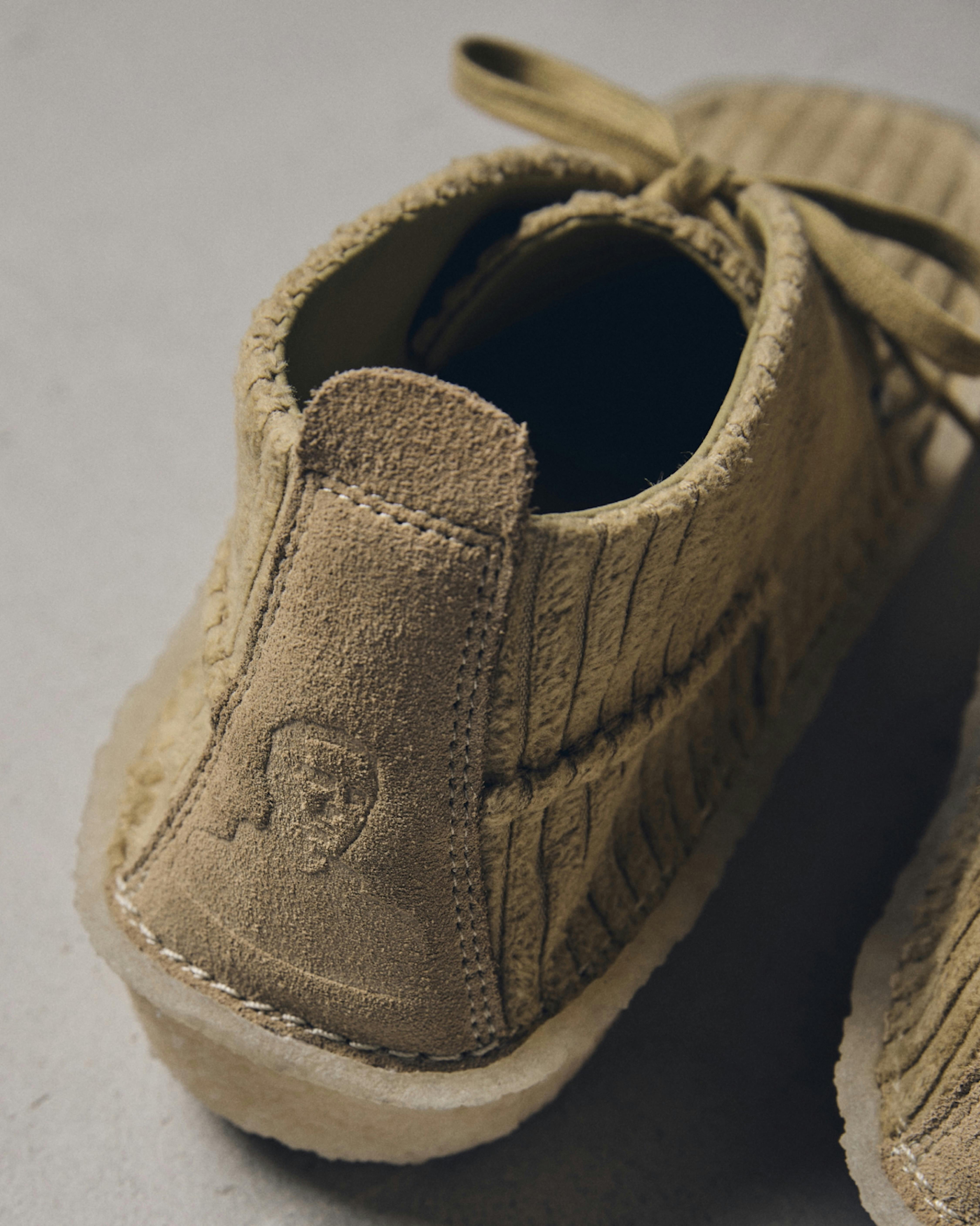 靴 Liam Gallagher Clarks Desert Rain UK9 Clarks Originals Desert Rain Liam Gallagher Maple Corduroy