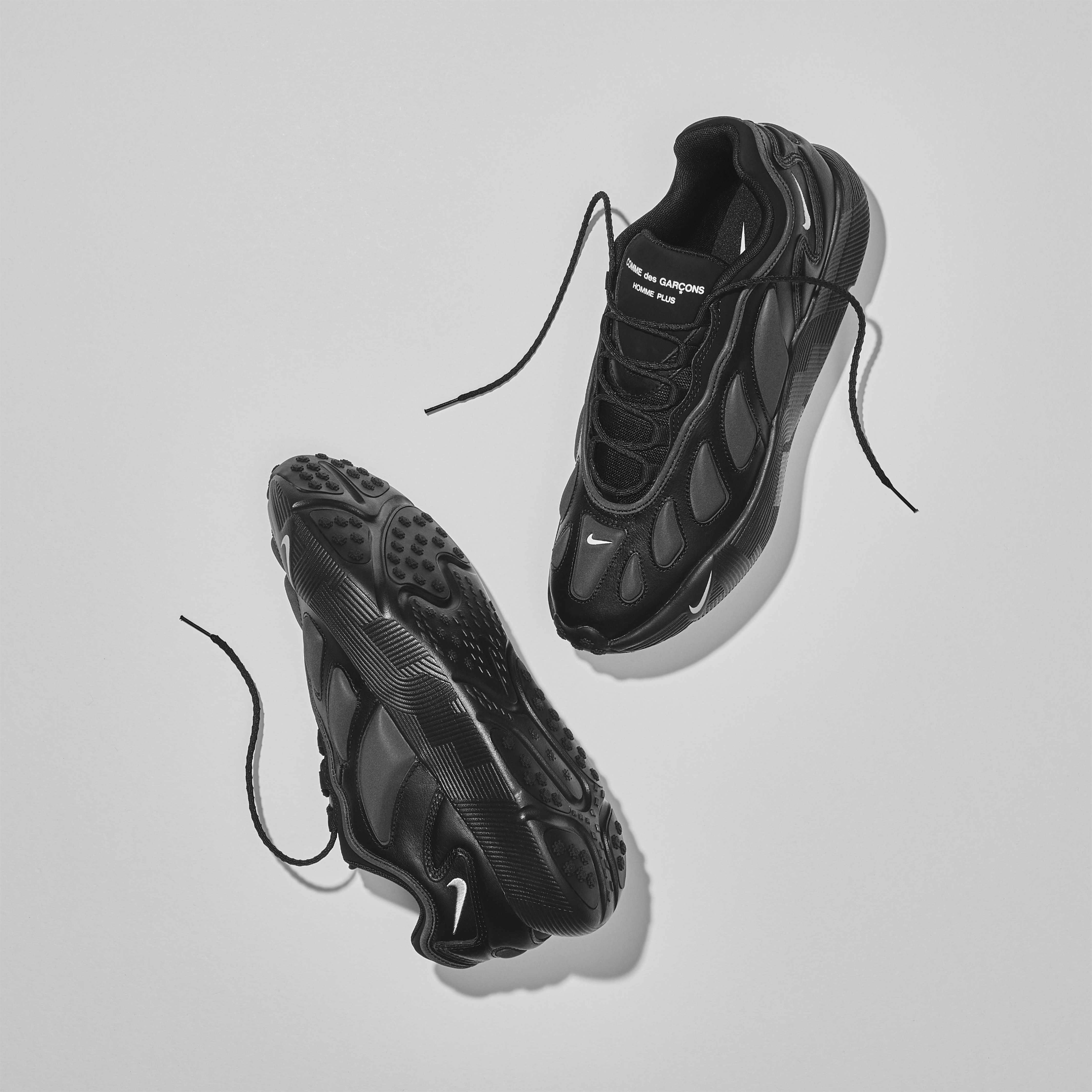 comme des garcons nike sense sneaker