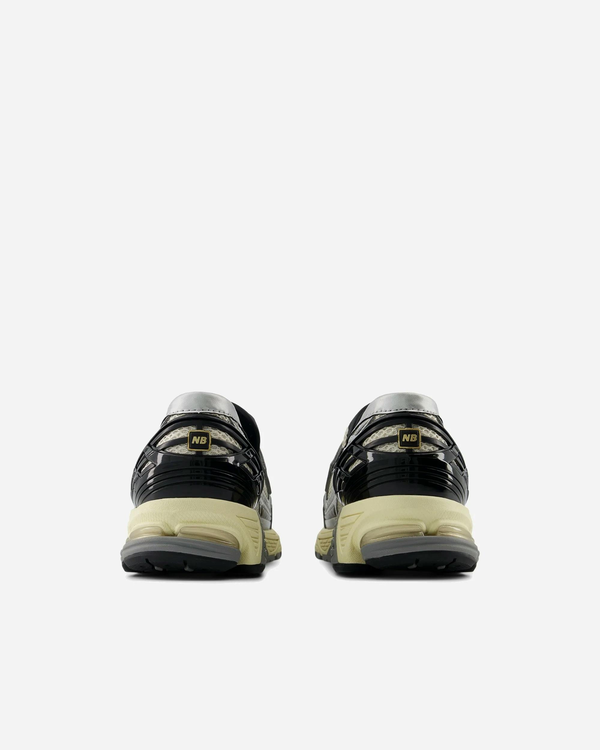 New Balance 1906 loafers silver metallic 2025
