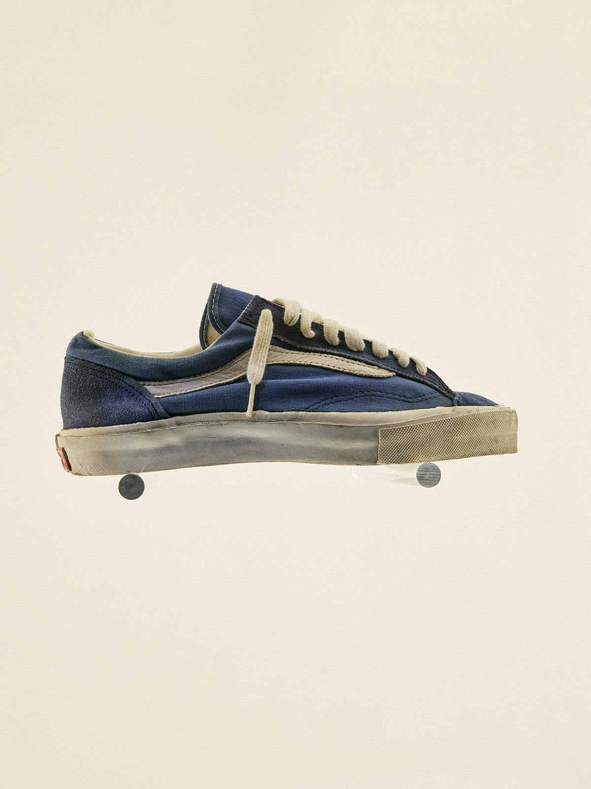 Vans Milan