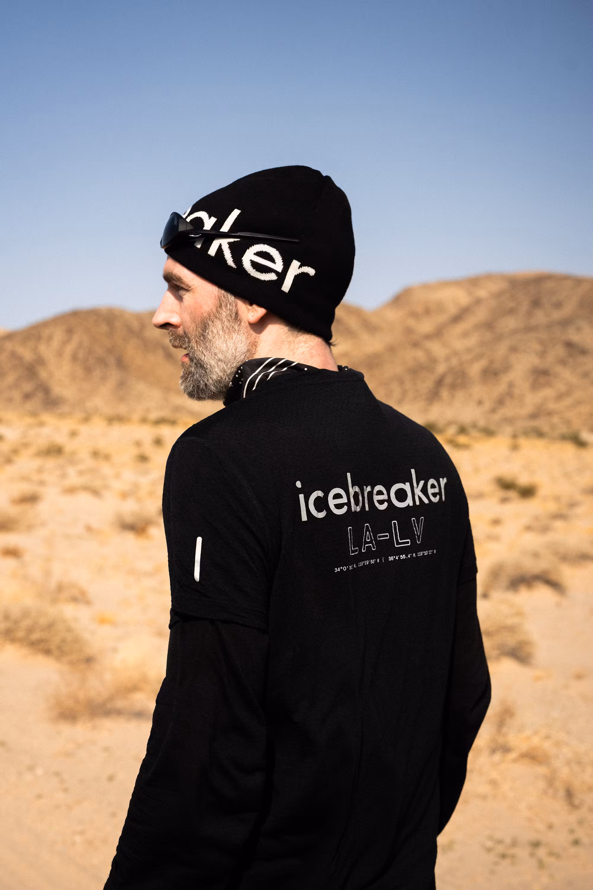 athletes in icebreaker