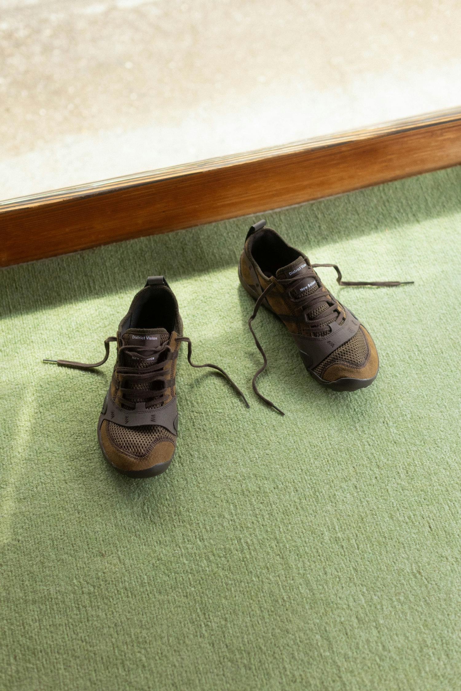 district vision new balance minimus