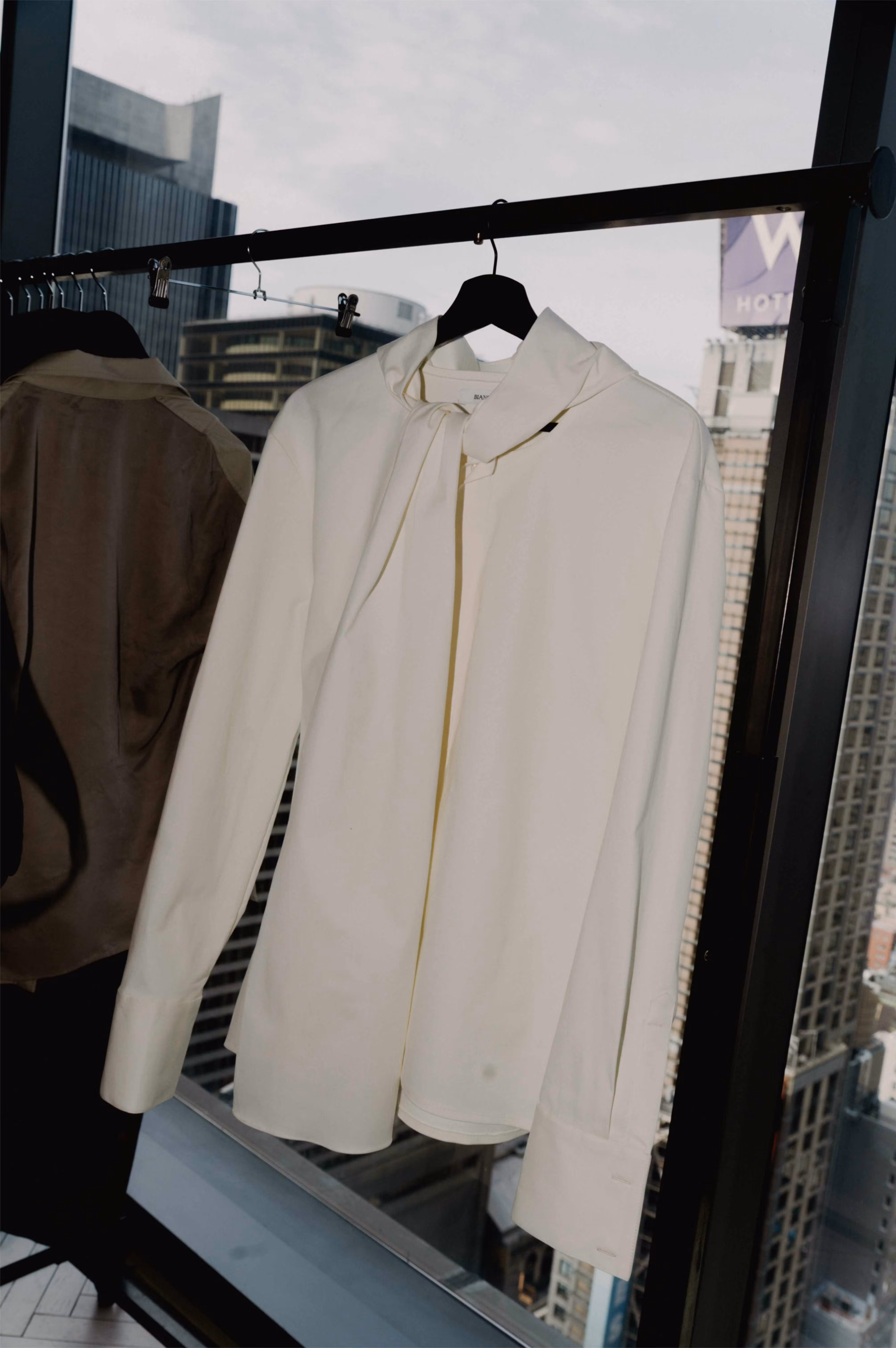 nick jonas bianca saunders met gala 2025 interview