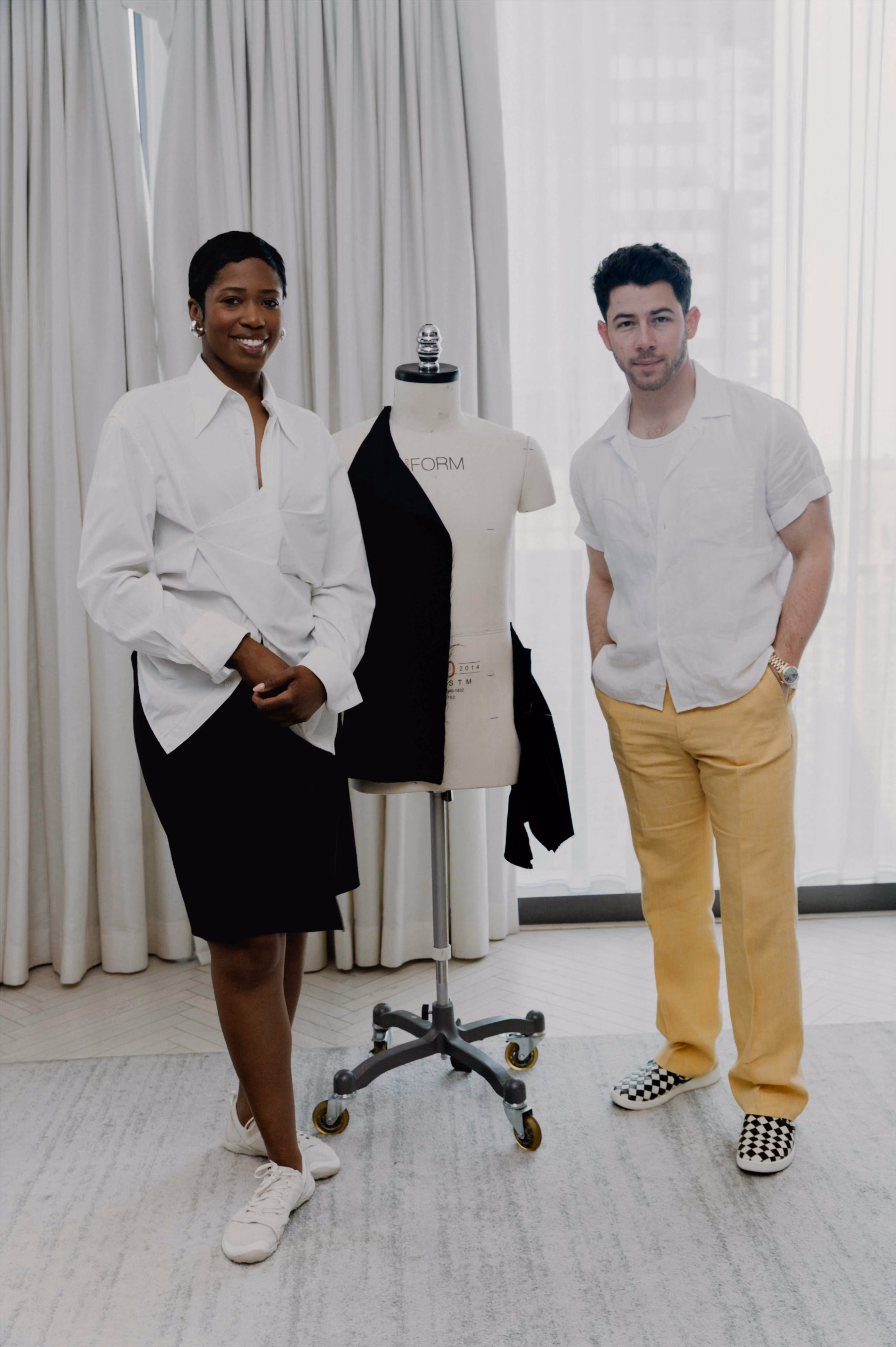 nick jonas bianca saunders met gala 2025 interview