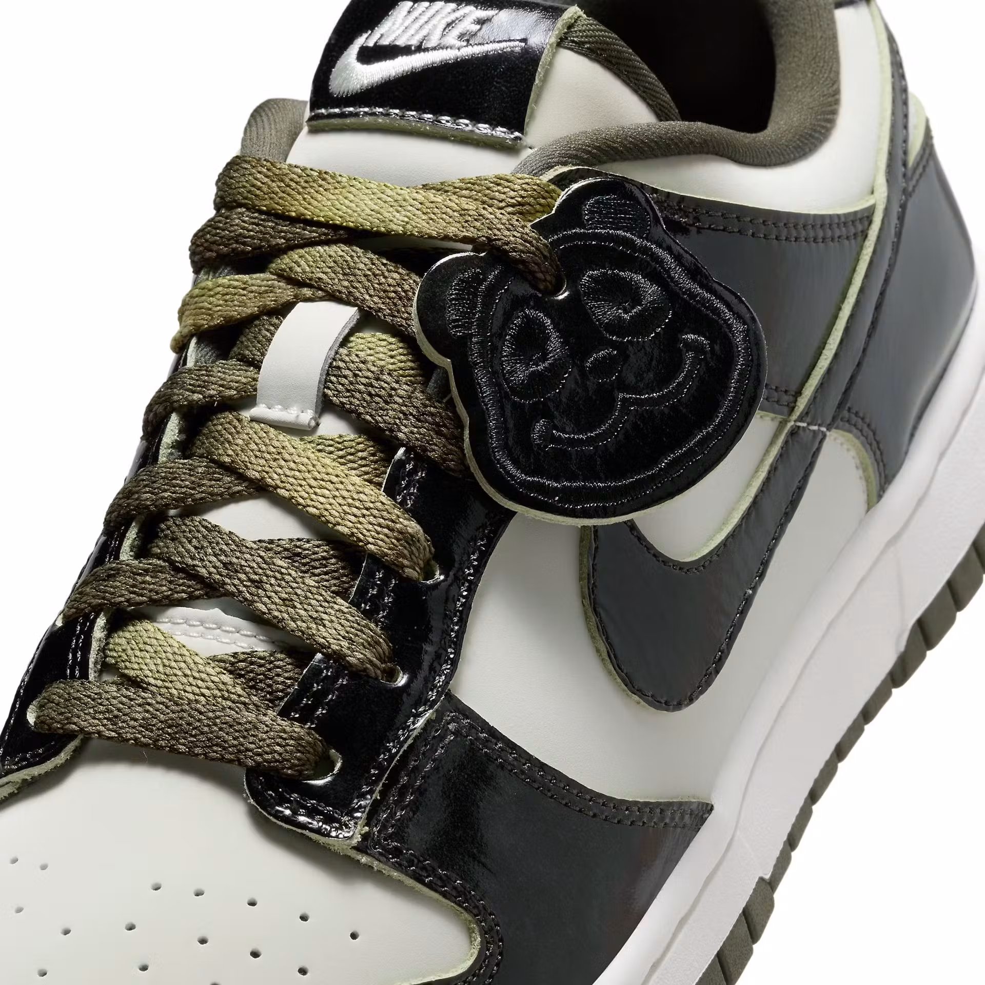 nike dunk low panda 2025