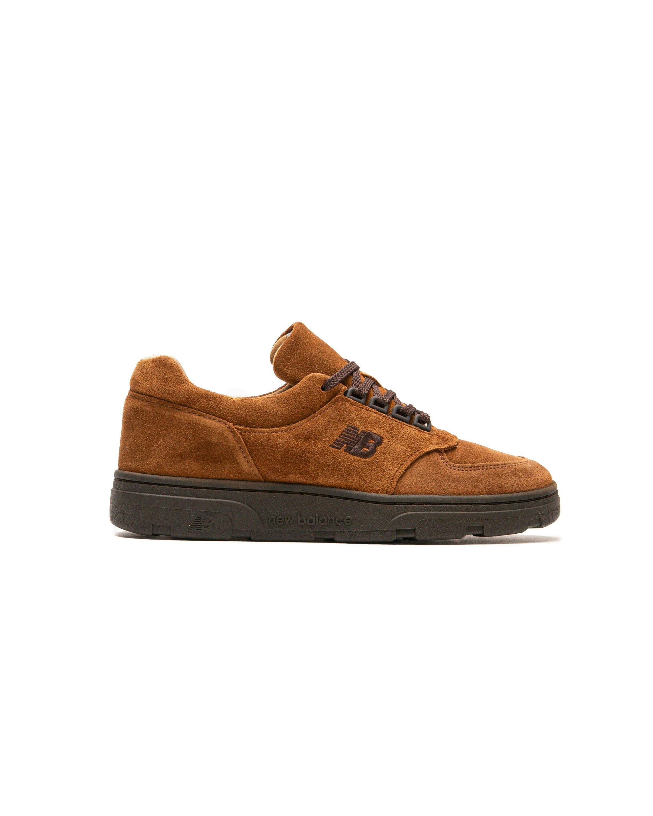 New Balance Allerdale sneaker in suede