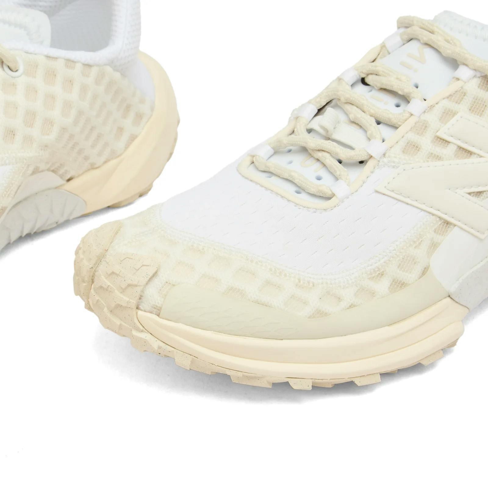 New Balance Minimus MTM10