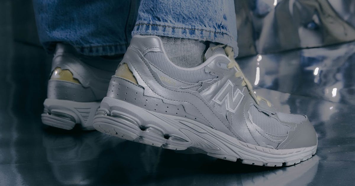 New Balance's deconstructed "Protection Pack" x size?