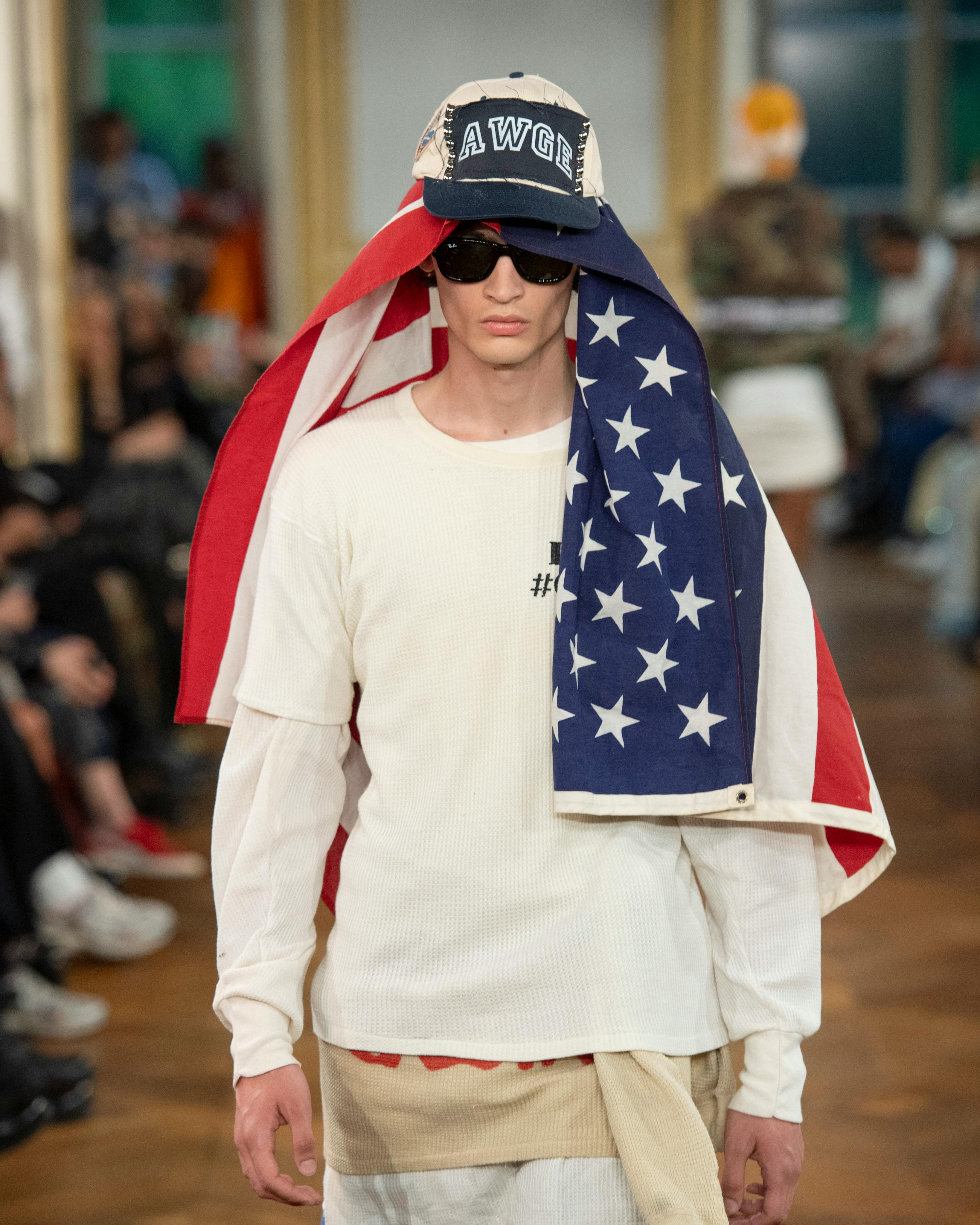 layered t-shirts trend
