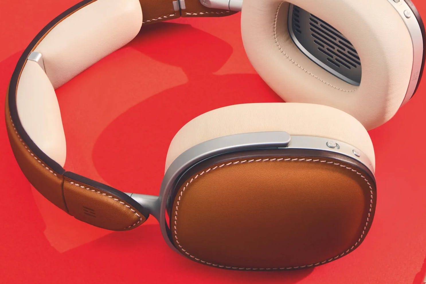 Hermès headphones Hermès Ateliers Horizons