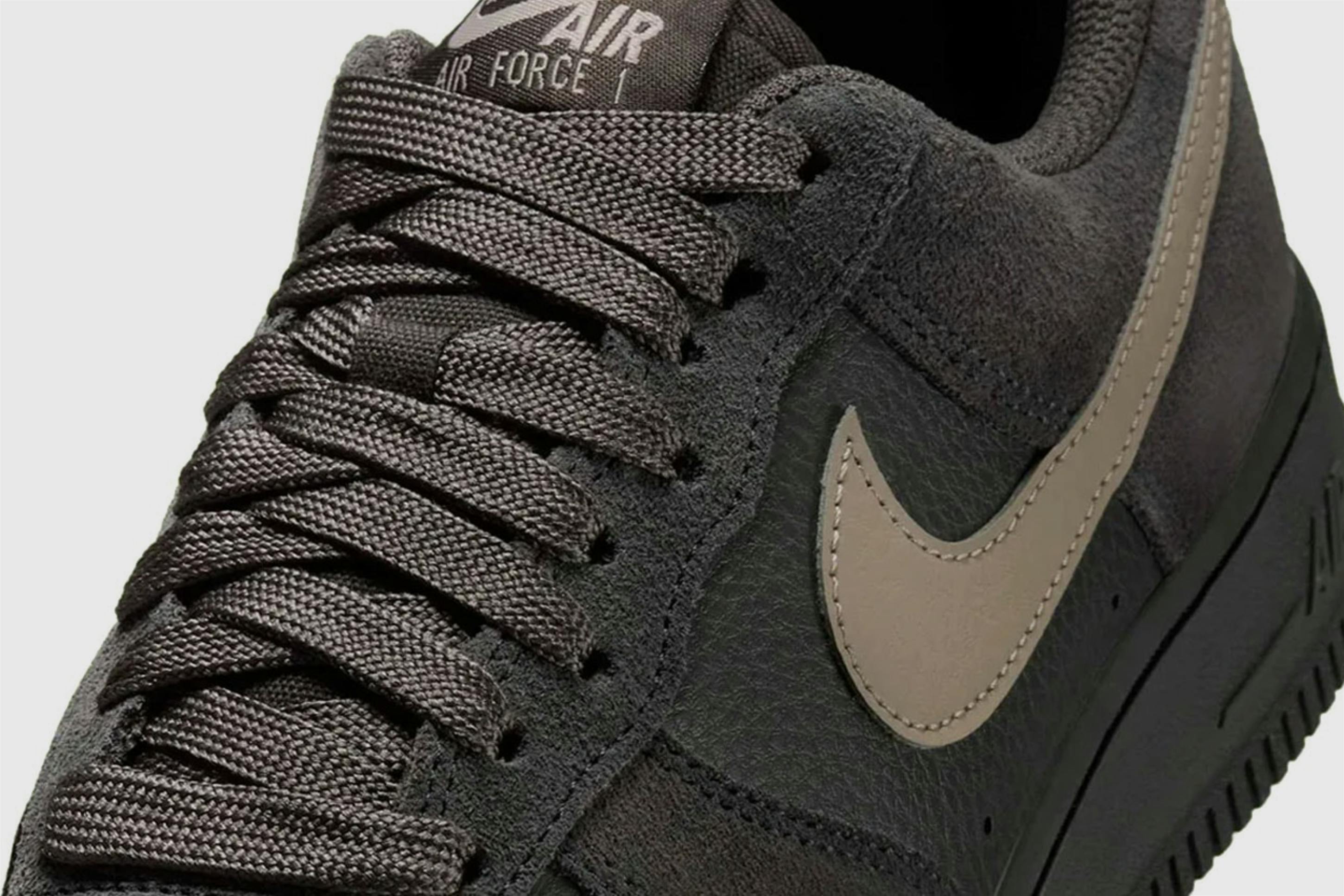 Nike Air Force 1 Low Suede Medium Ash Off Noir