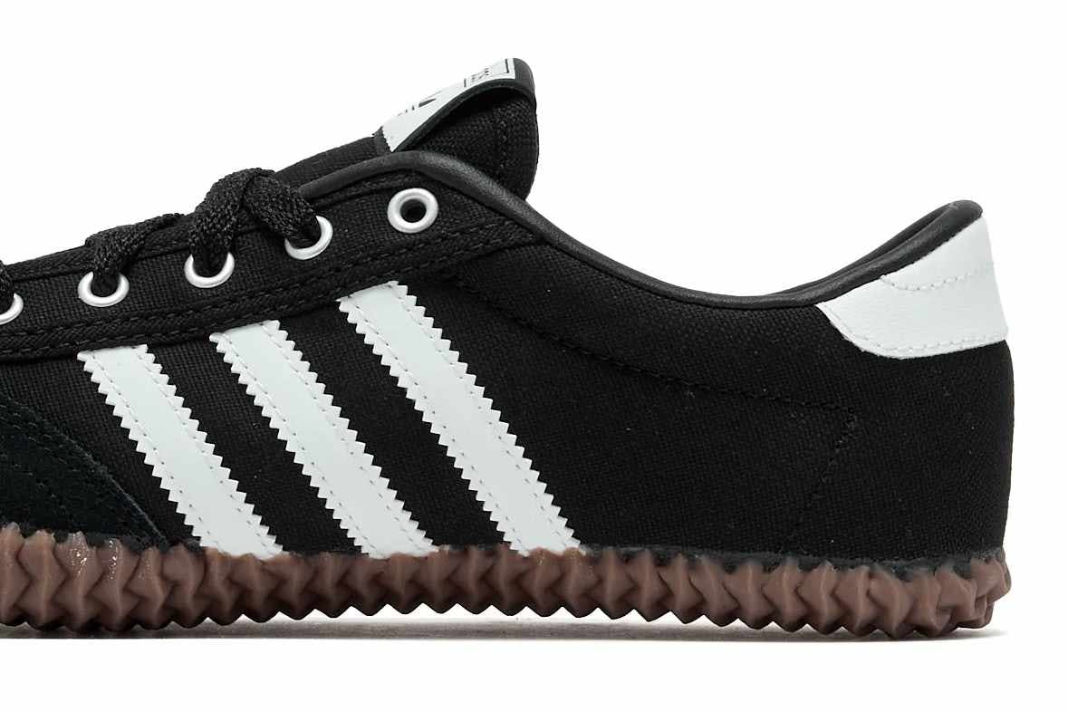 adidas volley sneaker