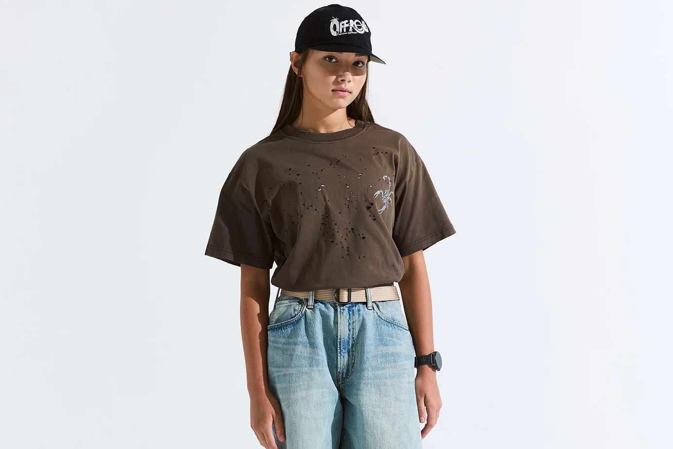 khakis ss25 editorial