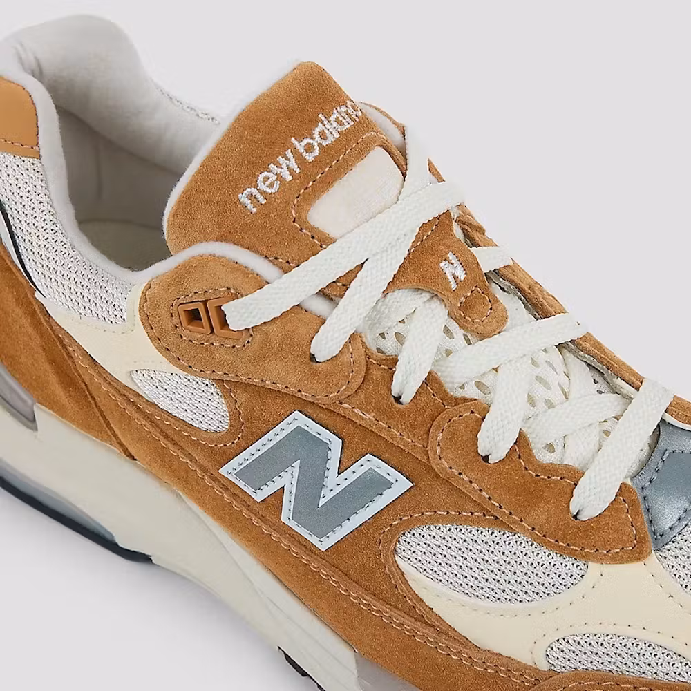 New Balance 992 sneaker