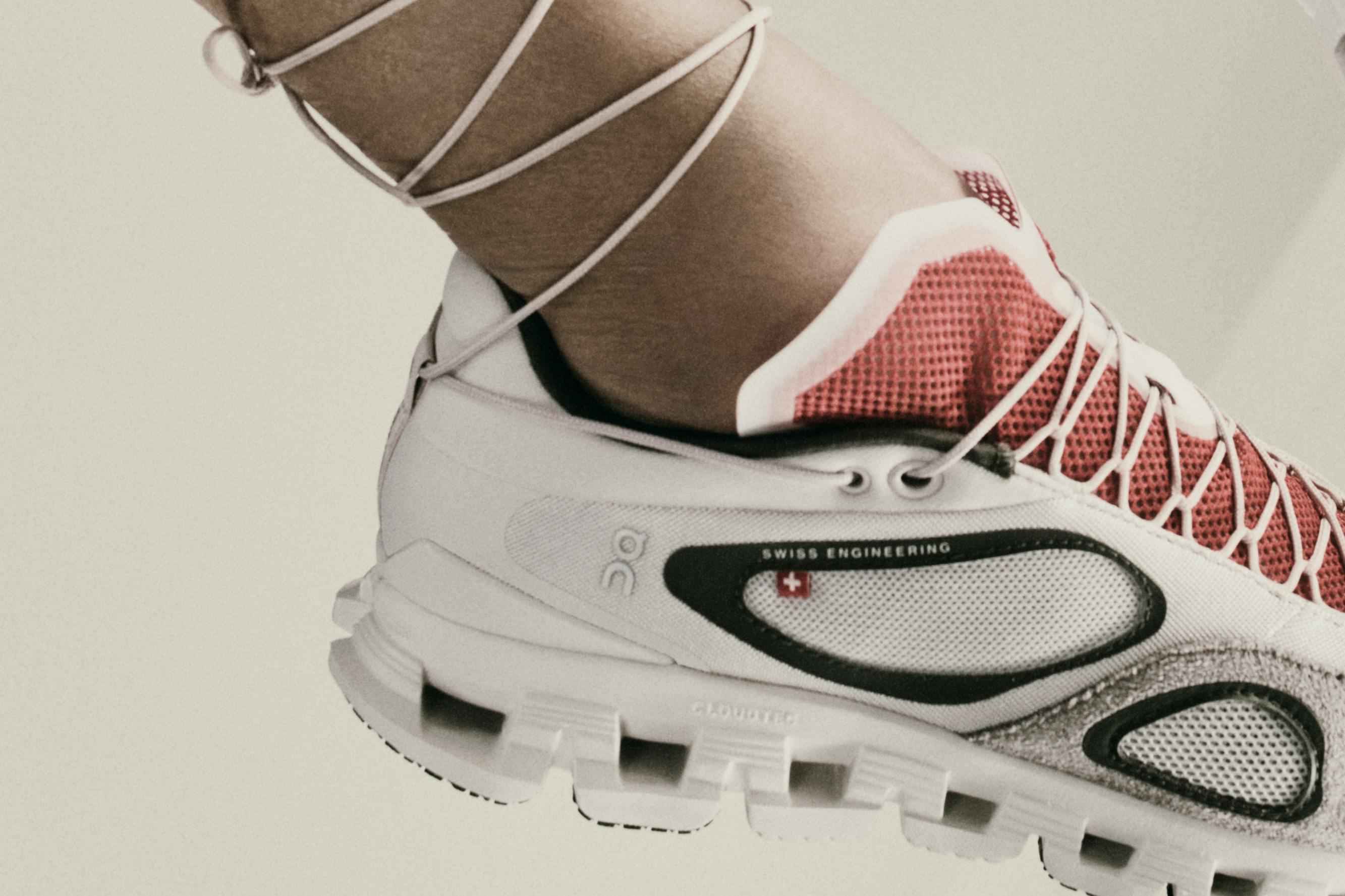 on running fka twigs ss25