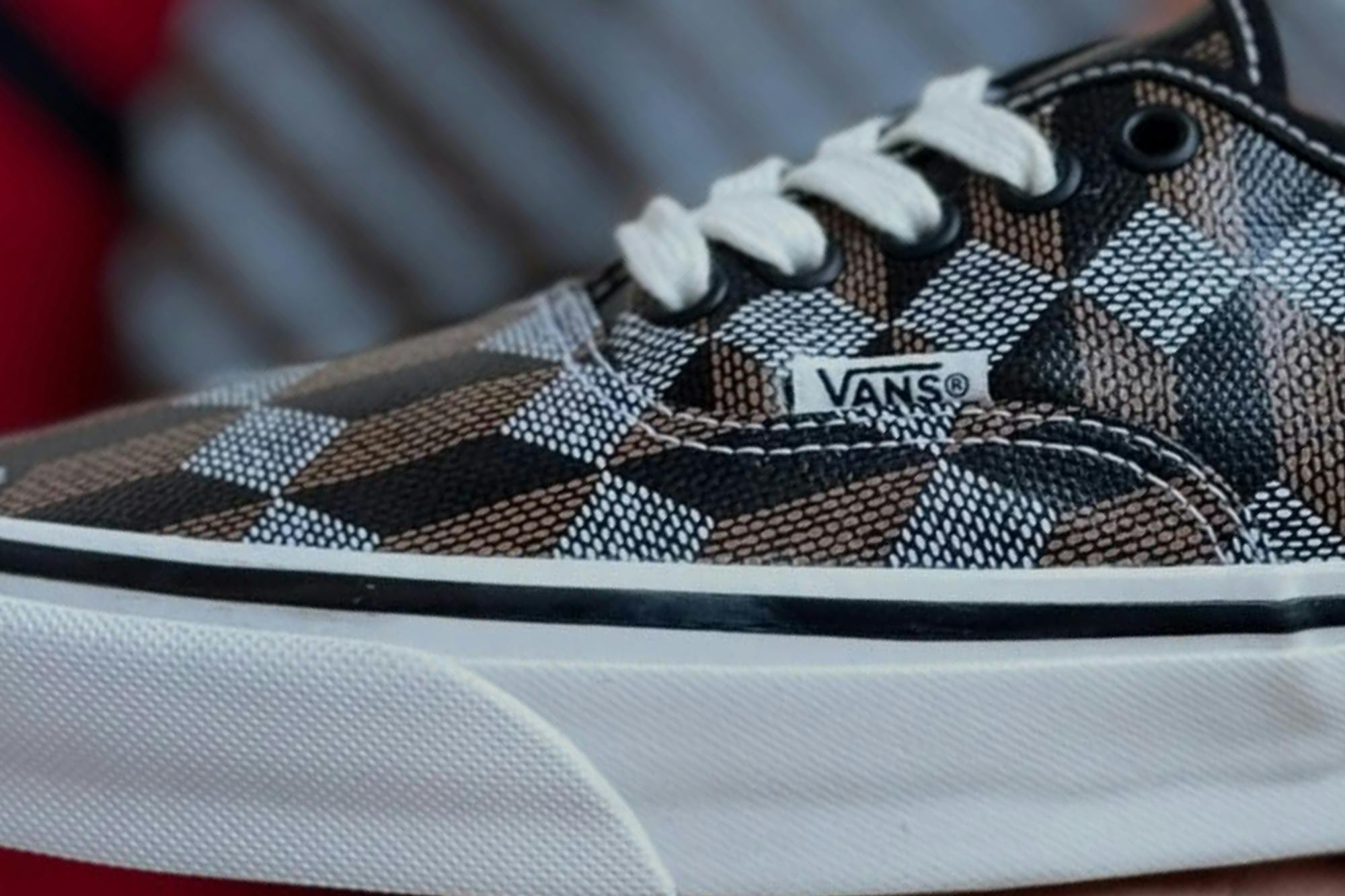 au depart vans collab